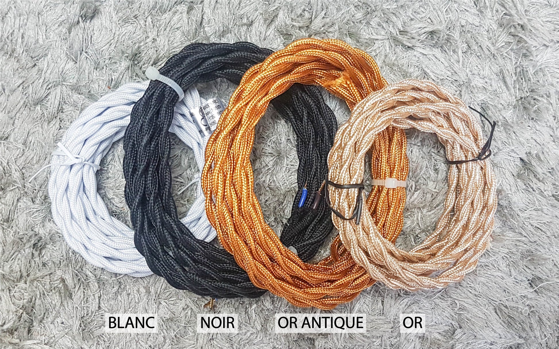 Suspension vintage nacre et laiton vintage 1970