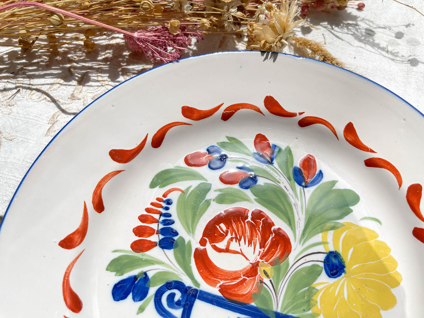 2 Assiettes ST CLEMENT Luneville XIXème  motif fleuris