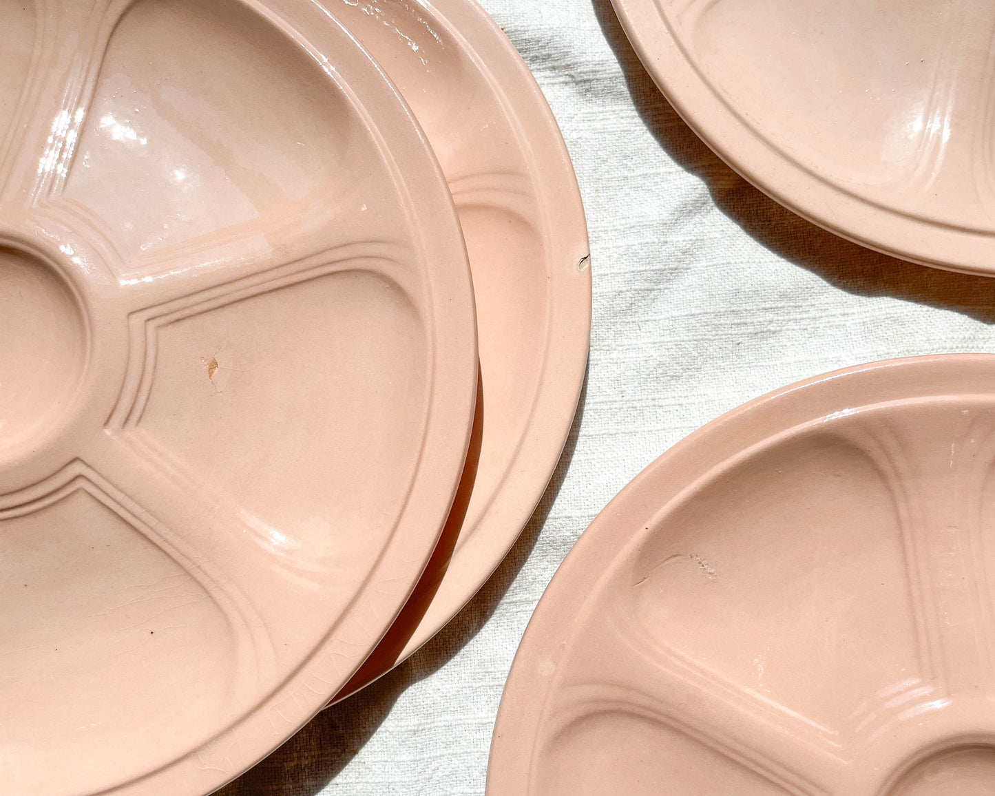6 Assiettes à huîtres en porcelaine rose Digoin Sarreguemines