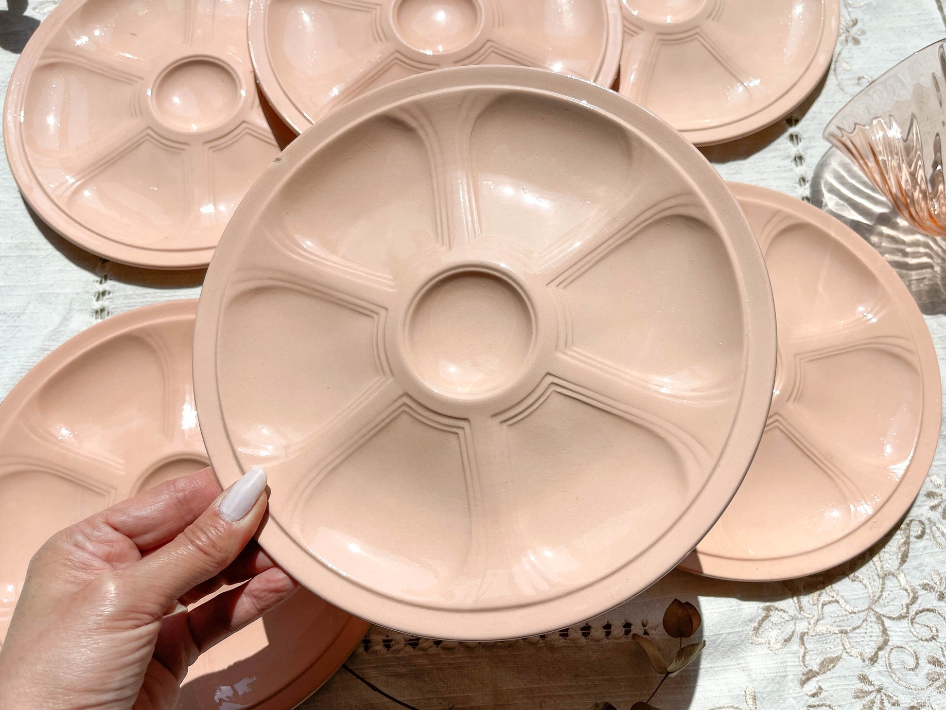 6 Assiettes à huîtres en porcelaine rose Digoin Sarreguemines