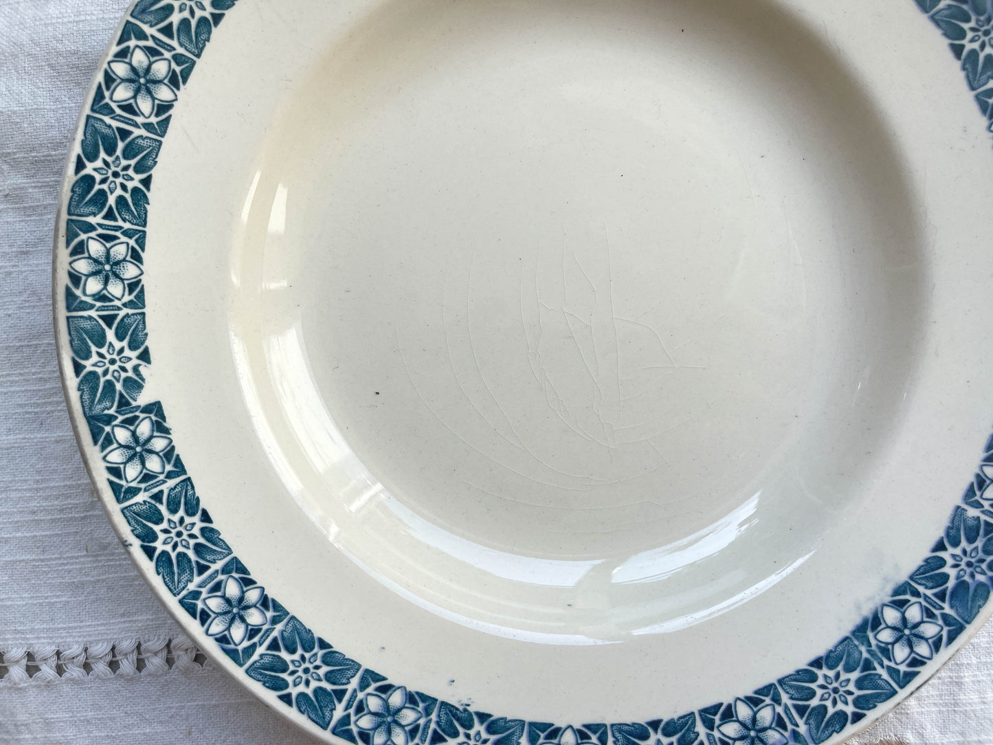 6 assiettes creuses Terre de Fer bleu LONGCHAMP modèle « RENÉ »