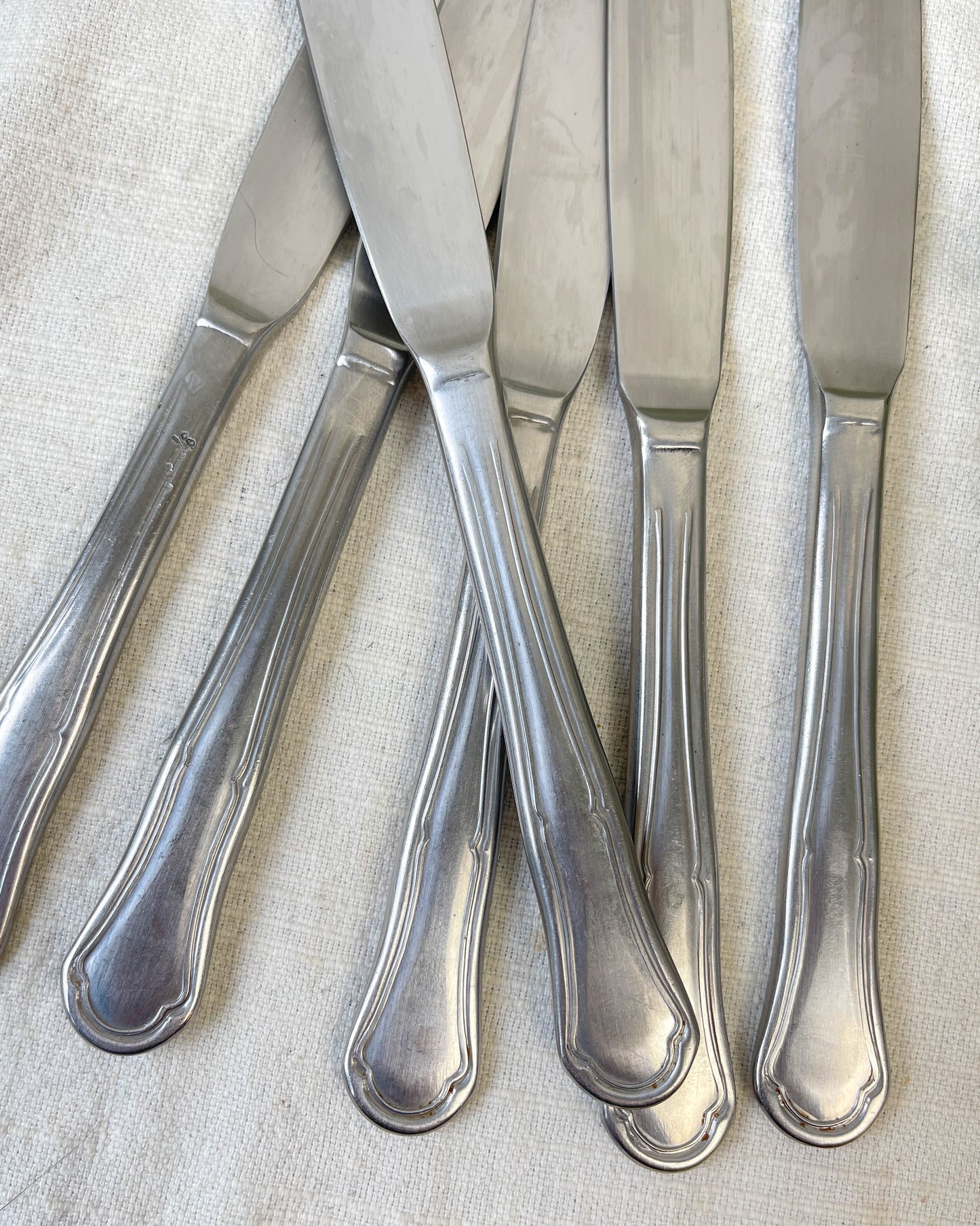 6 Couteaux vintages inox made in France