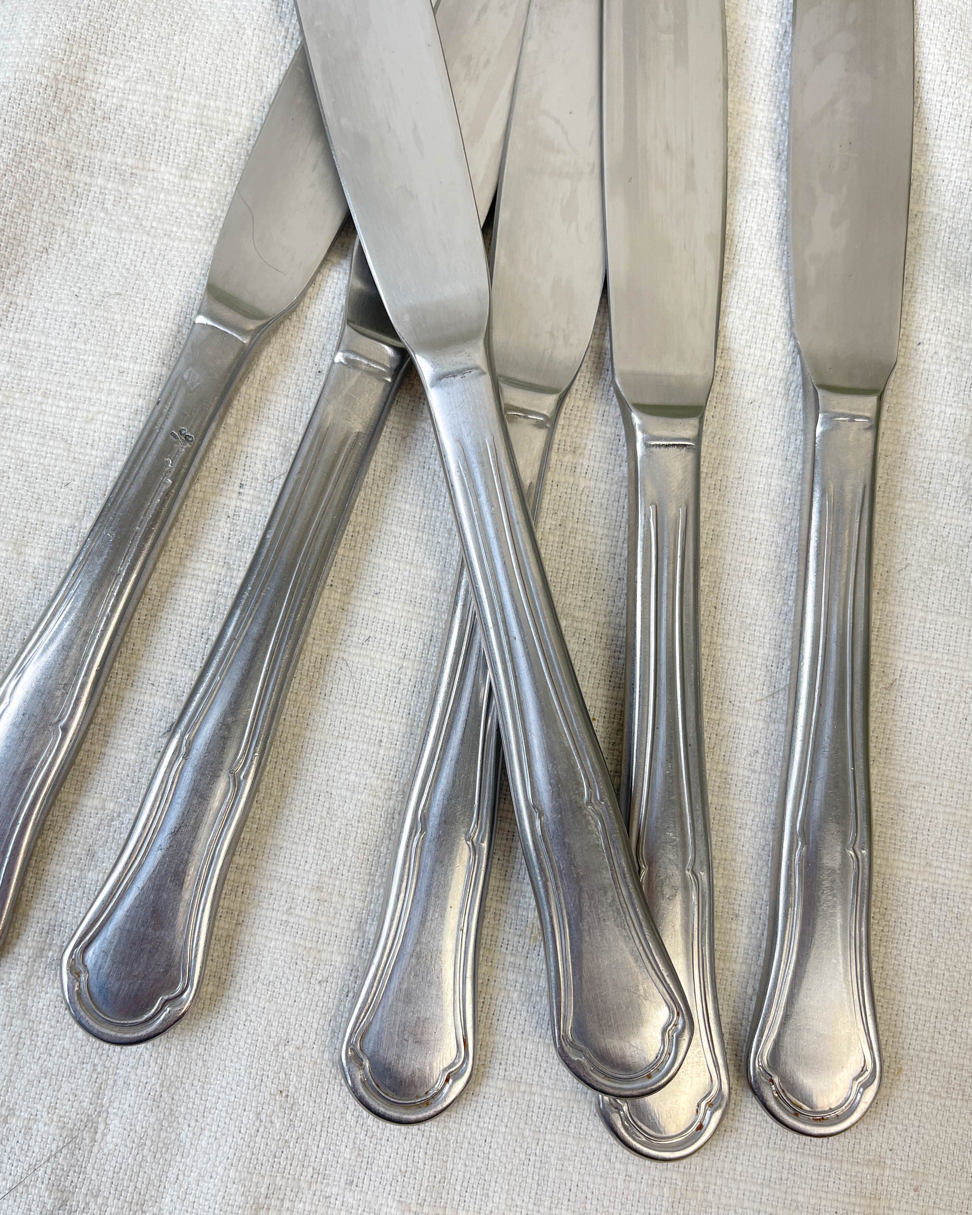 6 Couteaux vintages inox made in France