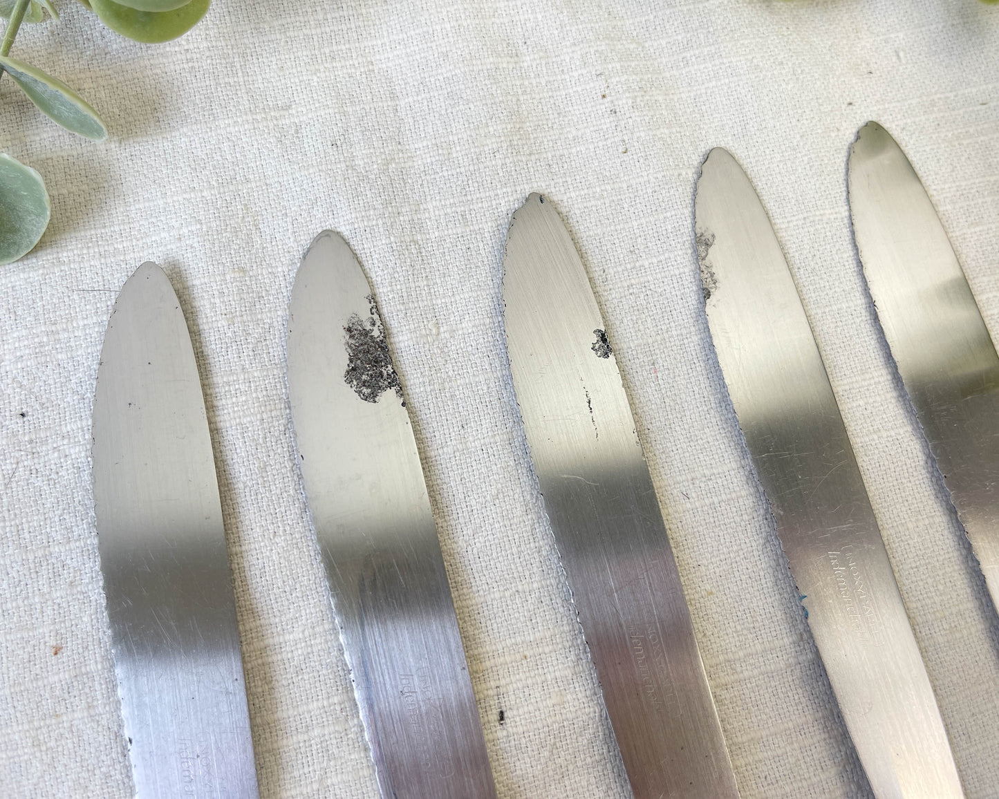 6 vintage Bakelite ivory knives, France