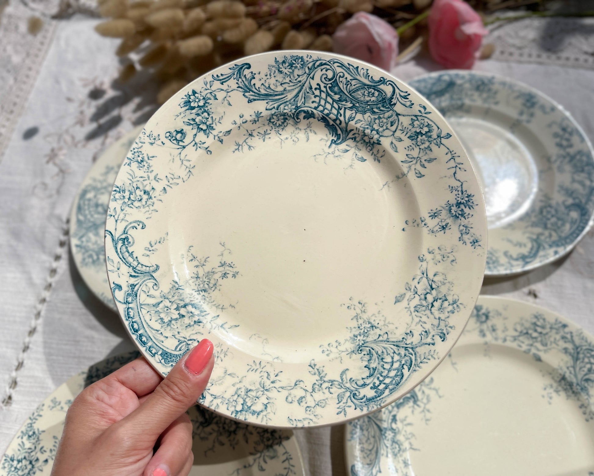 Petites assiettes Terre de fer SALINS modèle Bijou