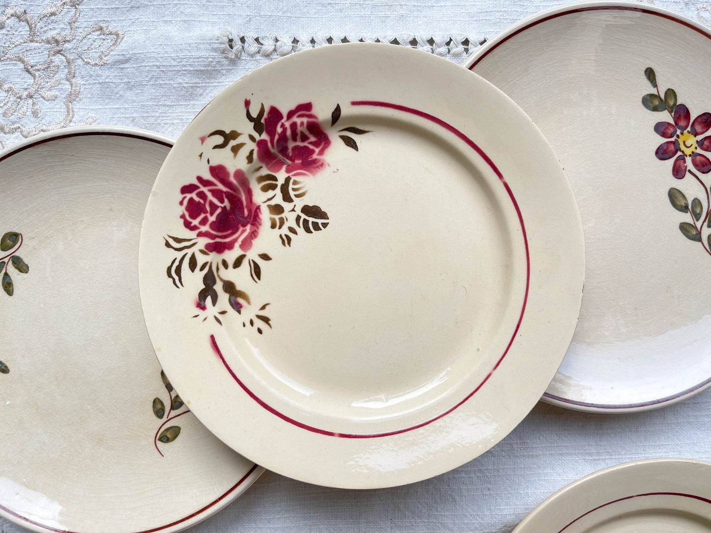 6 Petites assiettes vintage dépareillées motif fleuri - BADONVILLIER - STEULER - 1923