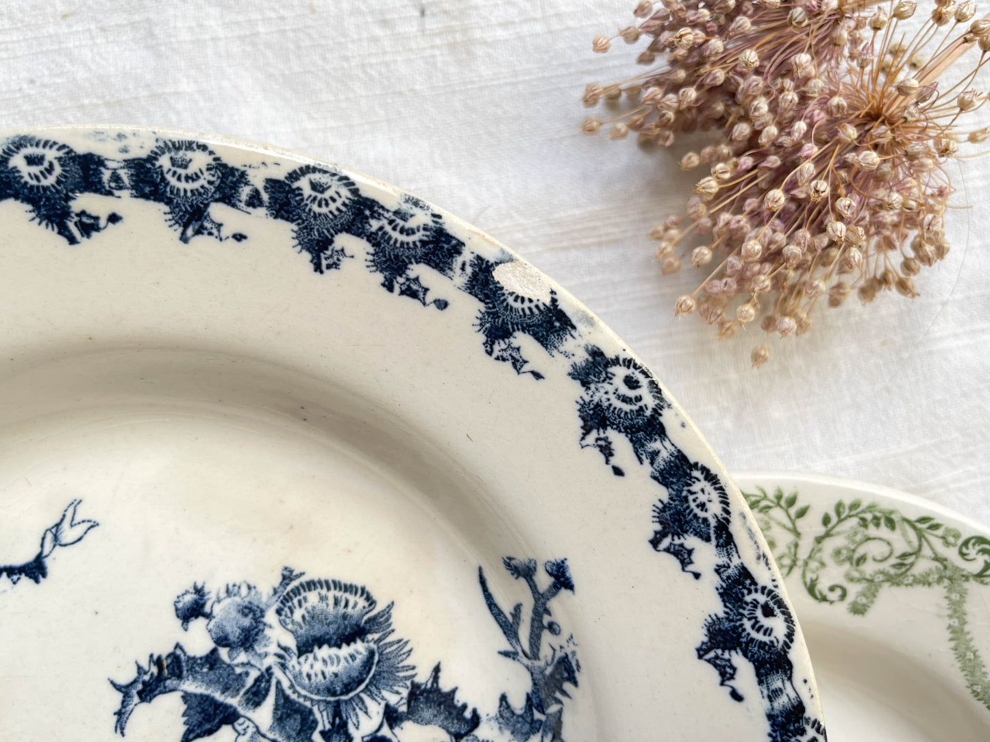 10 Assiettes creuses vintage dépareillées Terre de fer Bleue Verte Rouge