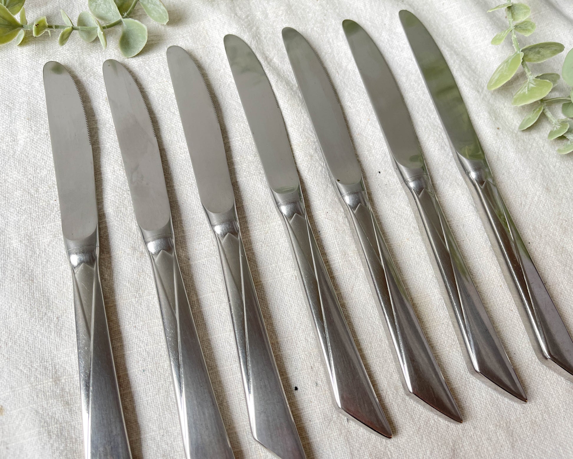 7 Couteaux vintages inox style Art déco made in France