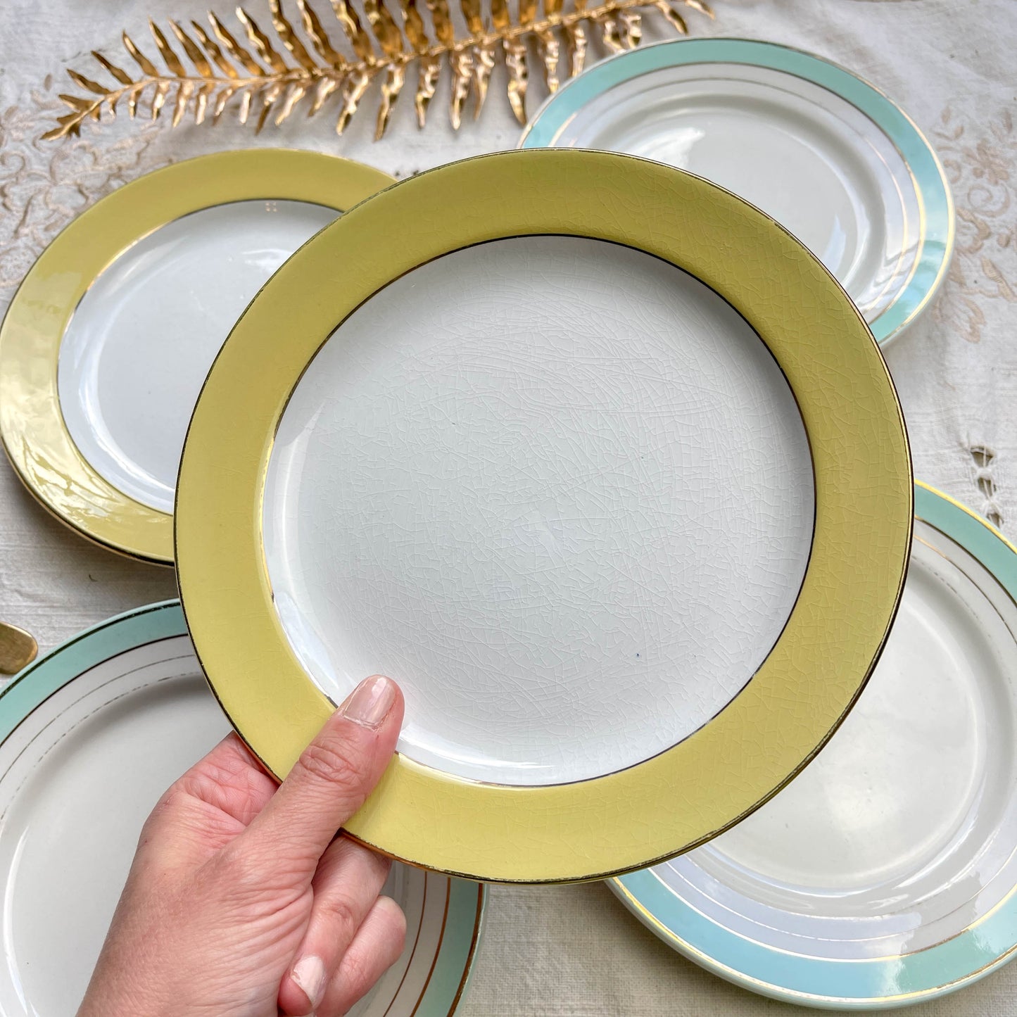 5 mismatched vintage small plates, yellow and green - L'Amandinoise and Lunéville - 1950s