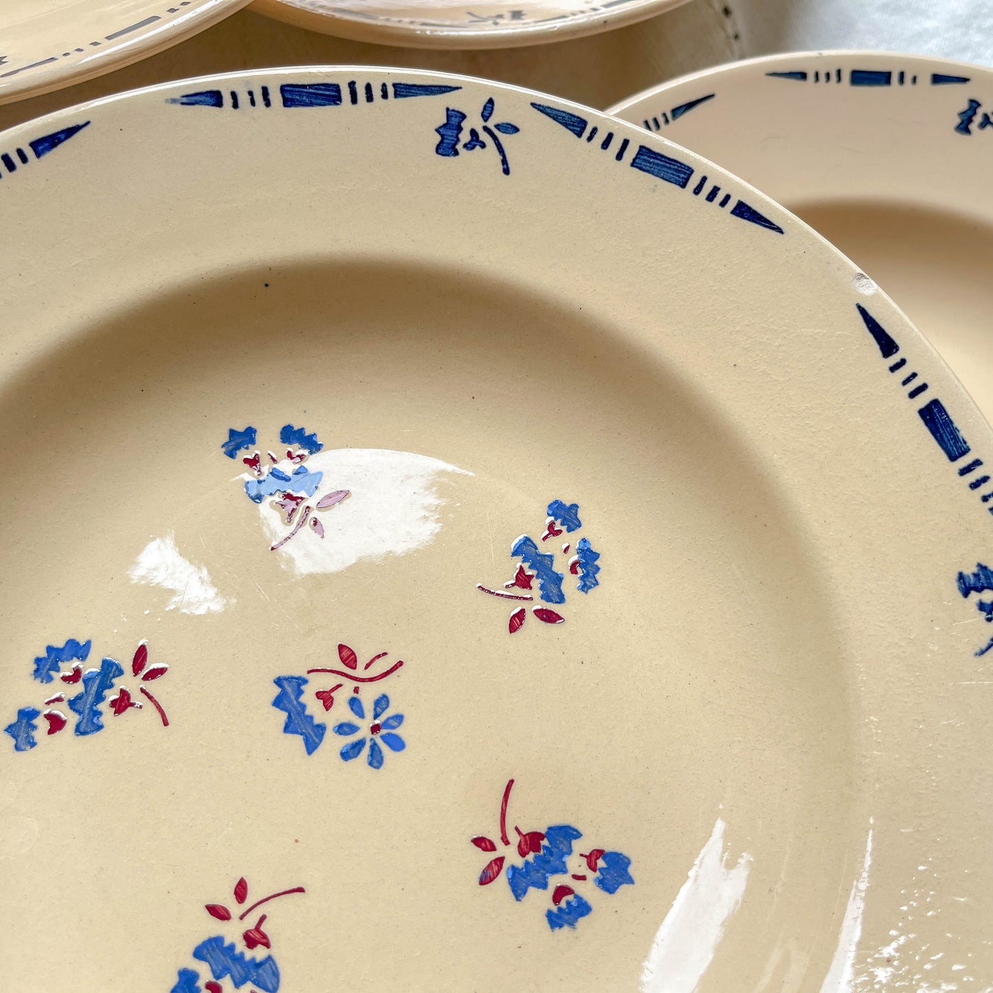 6 Assiettes creuses porcelaine vintage K&g Luneville "Flore" 1950s petites fleures bleues
