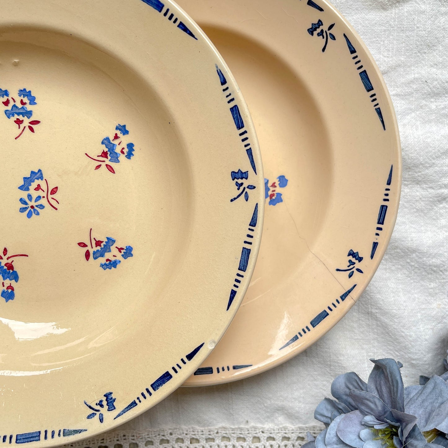6 Assiettes creuses porcelaine vintage K&g Luneville "Flore" 1950s petites fleures bleues