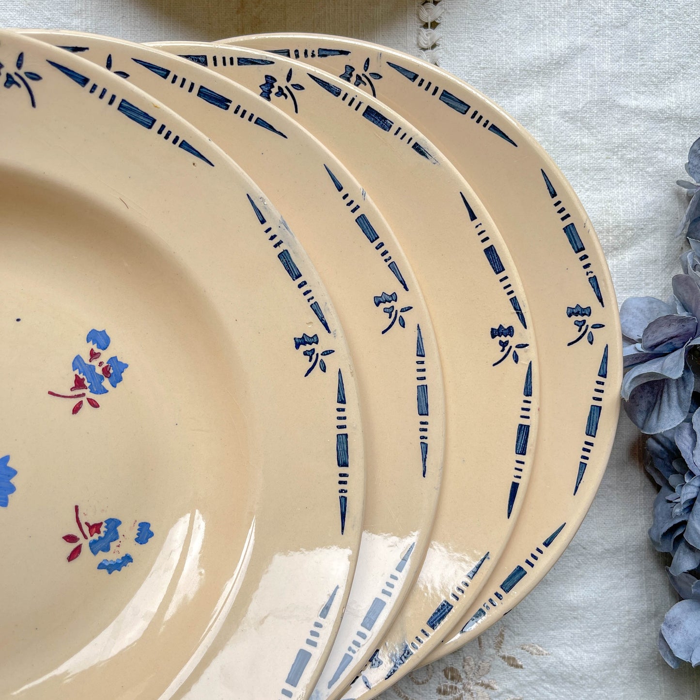 6 Assiettes creuses porcelaine vintage K&g Luneville "Flore" 1950s petites fleures bleues
