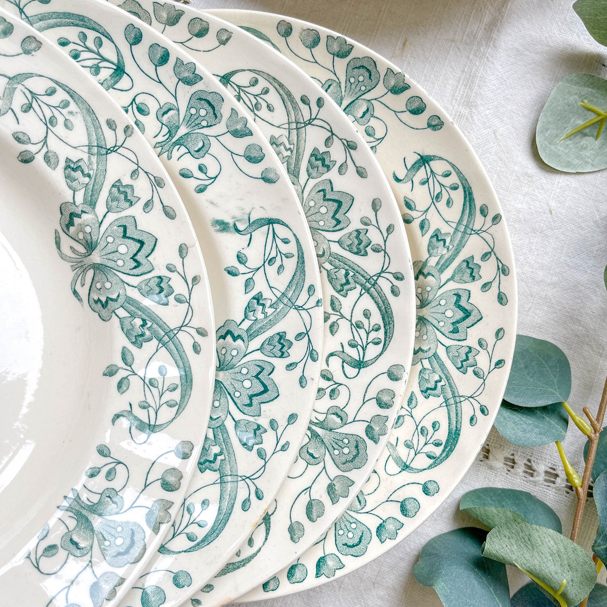 Lot de 6 Assiettes creuses Anciennes Terre de Fer "Figuig" – Longchamp XIXe
