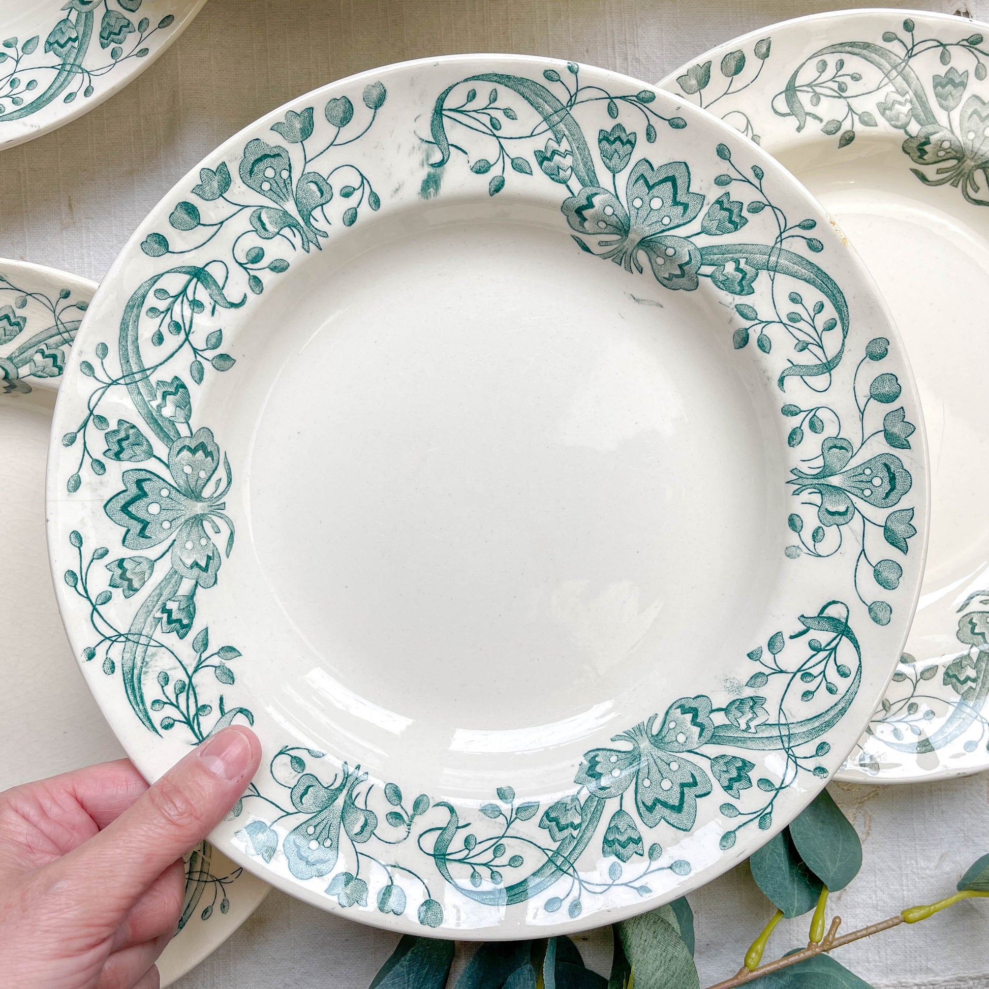 Lot de 6 Assiettes creuses Anciennes Terre de Fer "Figuig" – Longchamp XIXe