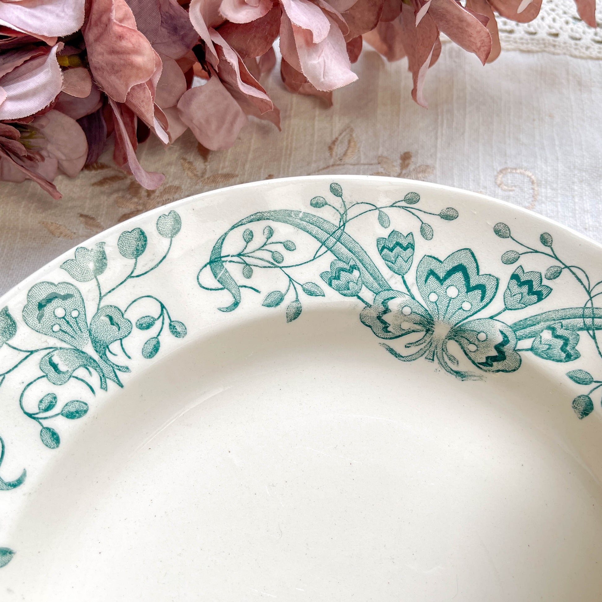 Lot de 6 Assiettes creuses Anciennes Terre de Fer "Figuig" – Longchamp XIXe