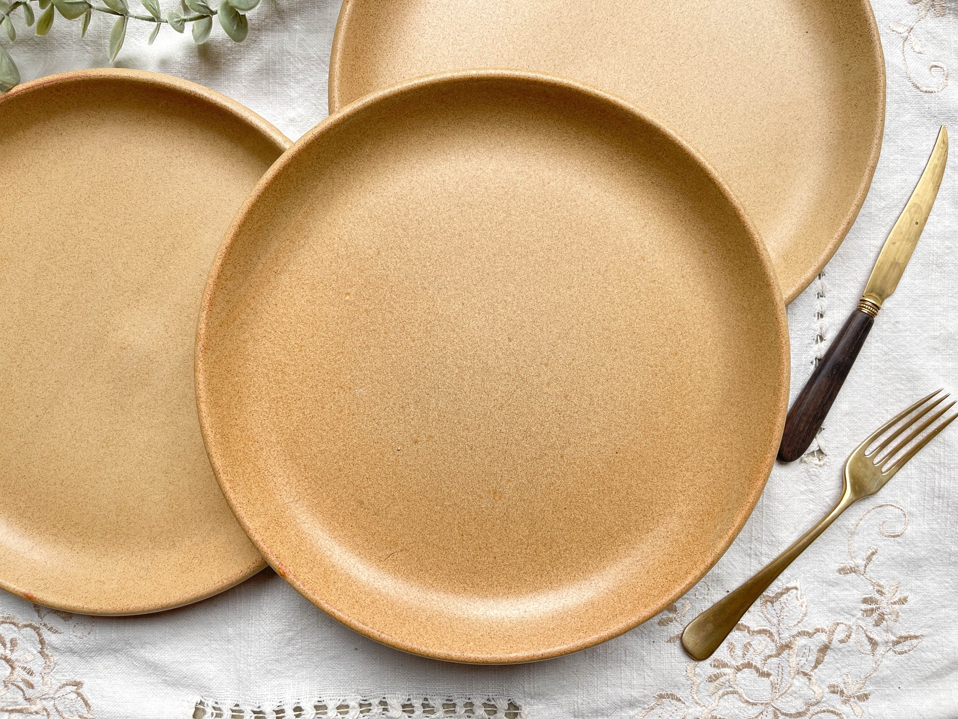 3 Assiettes Vintage en Grès Sarreguemines modèle Fermette made in France