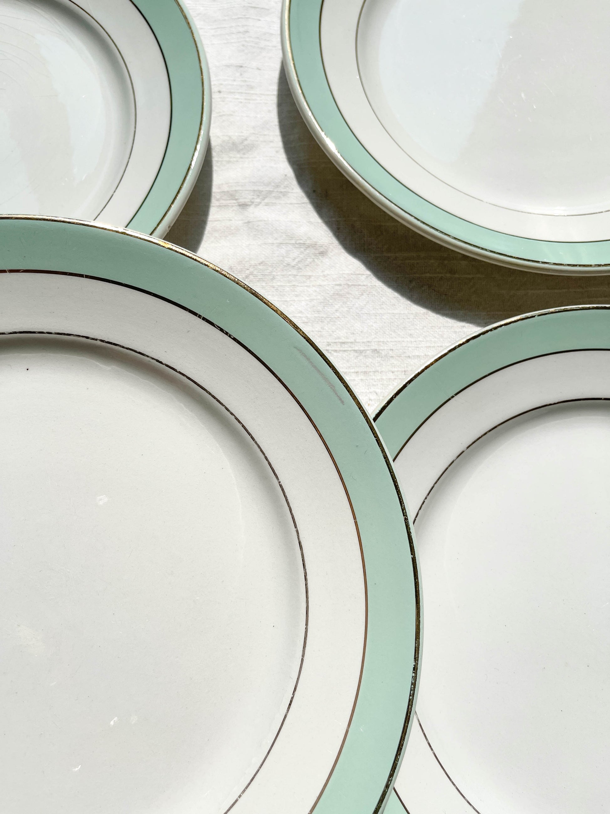 6 Assiettes plates BADONVILLER en faïence blanche verte dorée