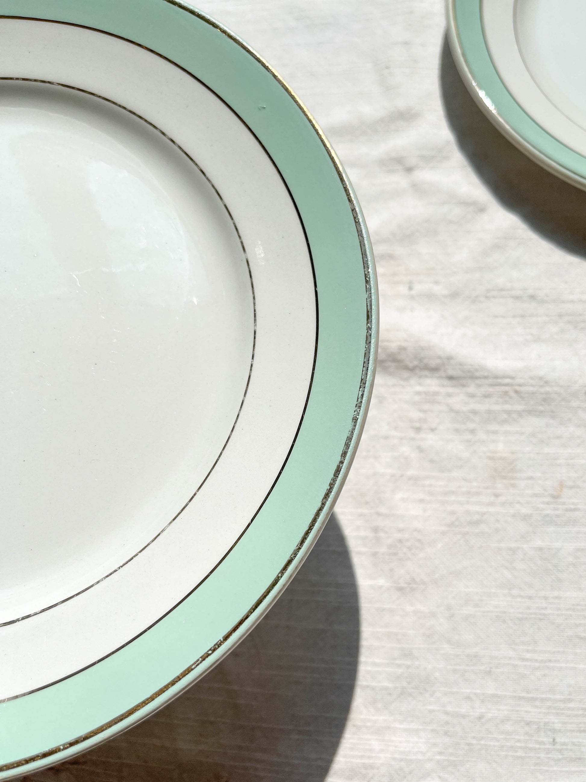 6 Assiettes plates BADONVILLER en faïence blanche verte dorée