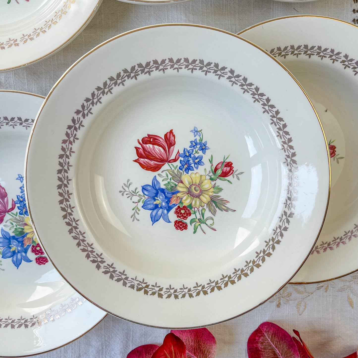 6 Assiettes creuses en porcelaine vintage motif fleuri Sarreguemines 5261 - Vaisselle vintage fleurie -Vaisselle Française Assiettes-vintage