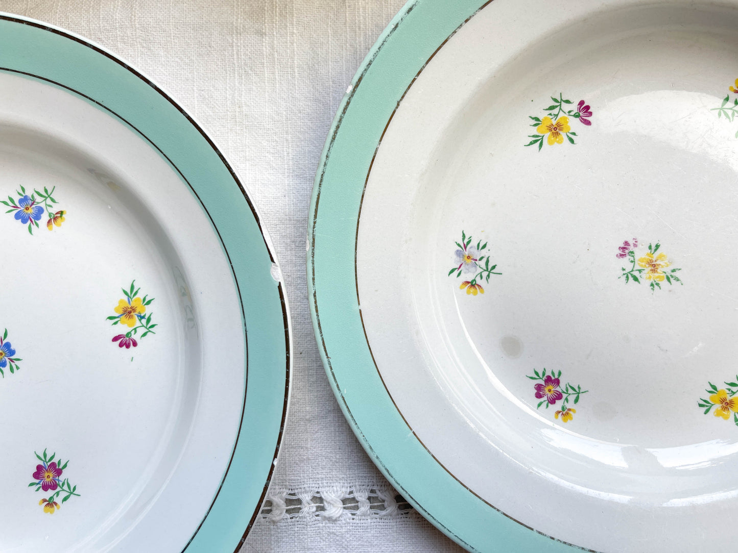 7 Assiettes creuses porcelaine vintage blanche verte fleurie LUNEVILLE 1950s