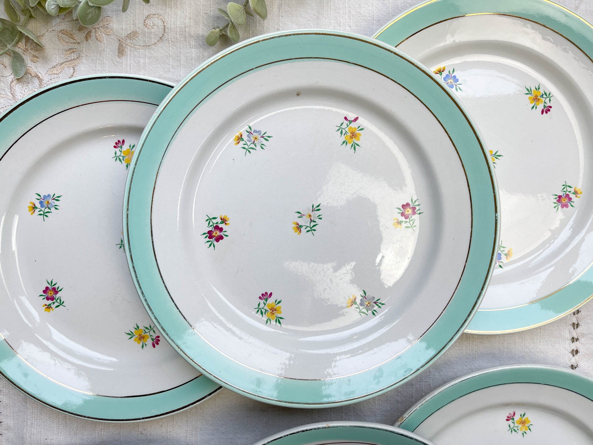 6 Assiettes plates porcelaine vintage blanche verte fleurie LUNEVILLE 1950s