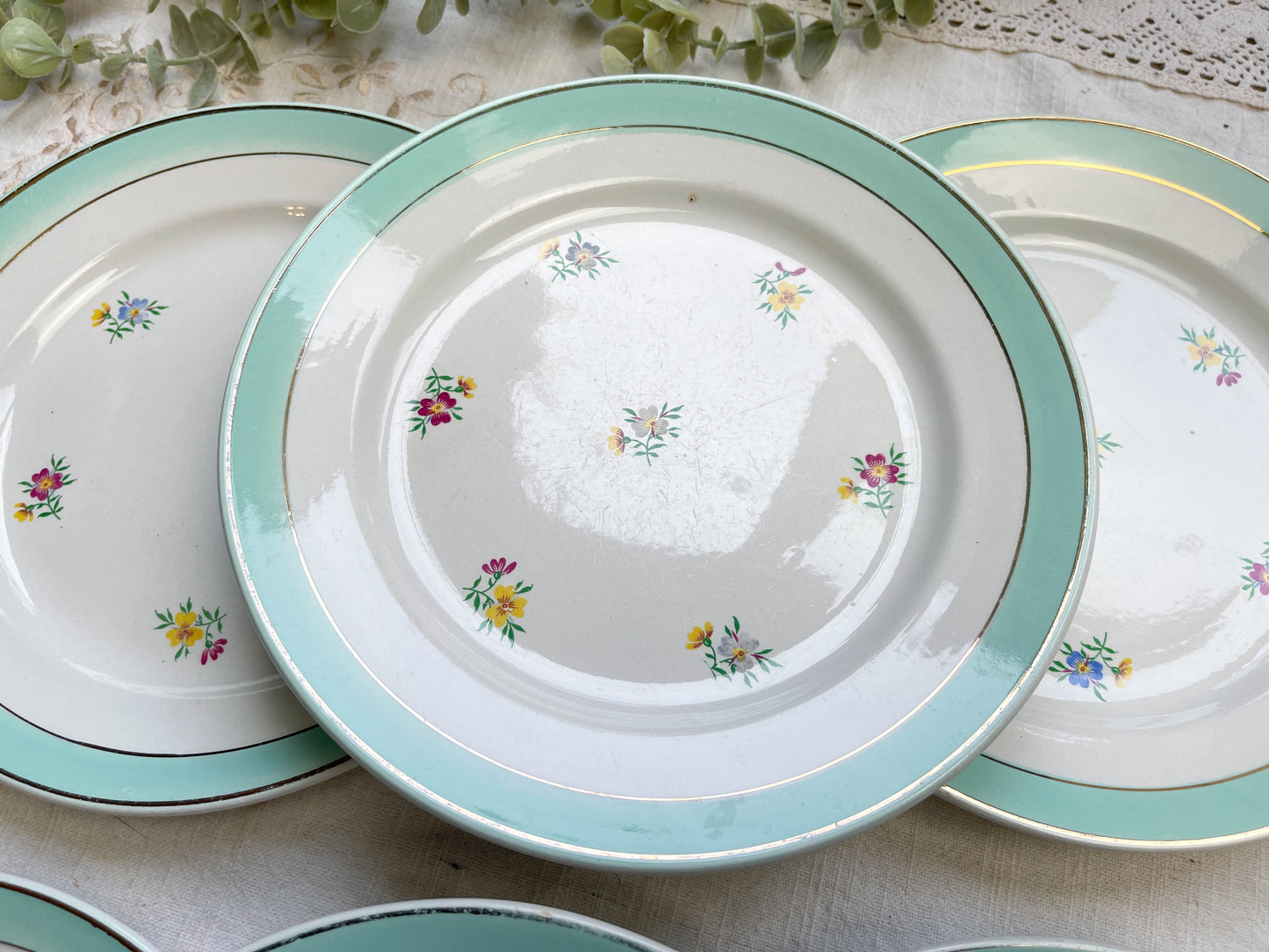 6 Assiettes plates porcelaine vintage blanche verte fleurie LUNEVILLE 1950s