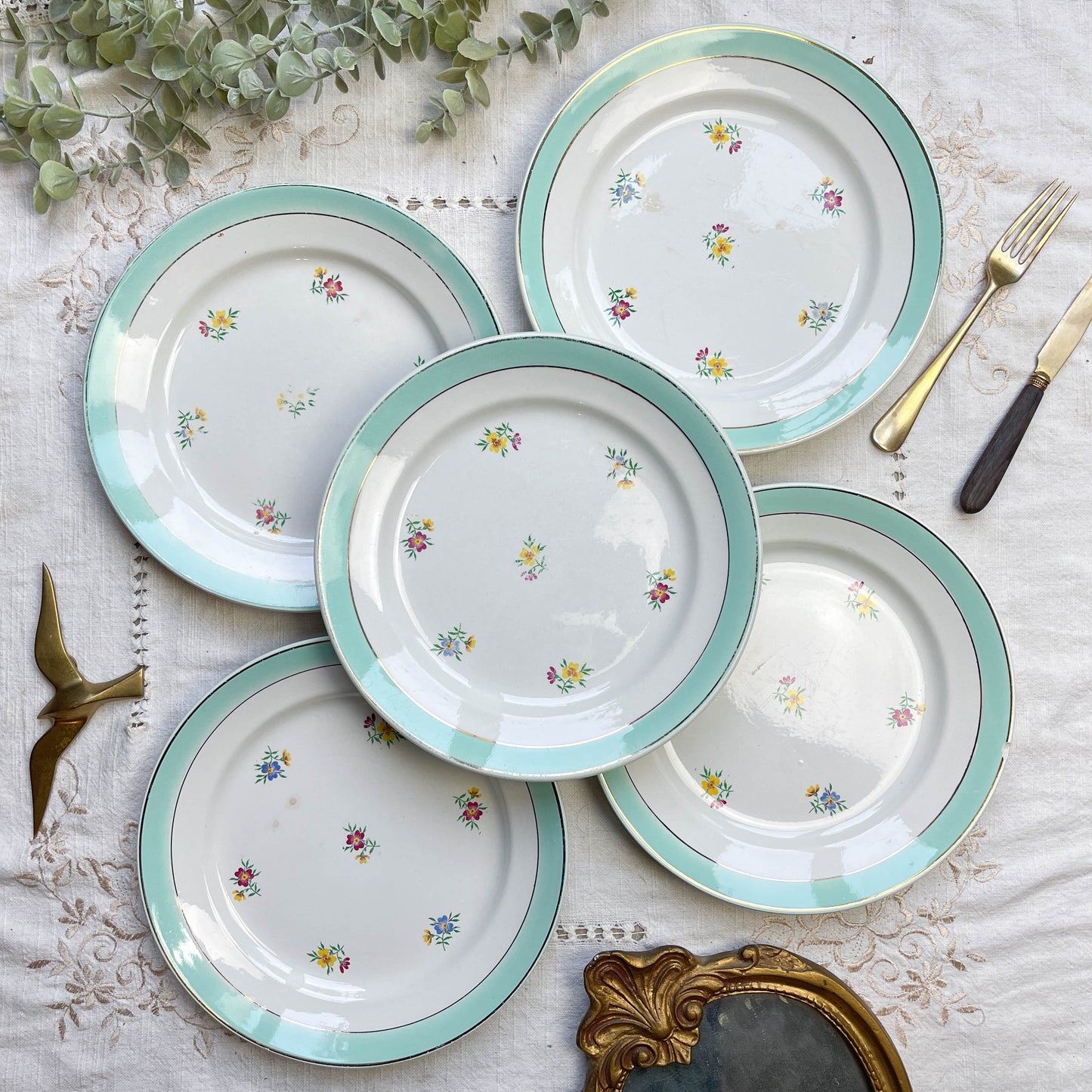 5 Assiettes plates porcelaine vintage blanche verte fleurie LUNEVILLE 1950s