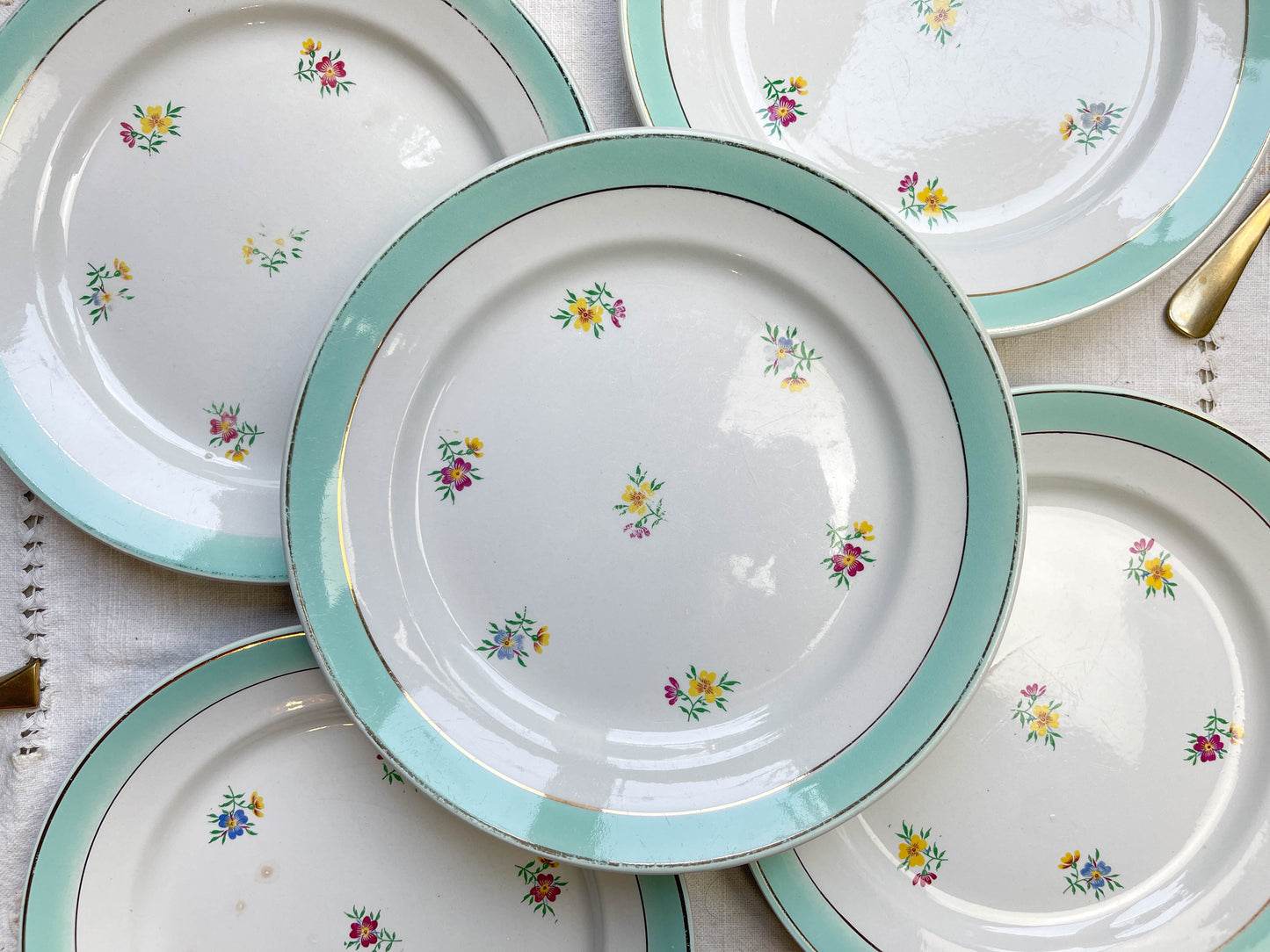 5 Assiettes plates porcelaine vintage blanche verte fleurie LUNEVILLE 1950s