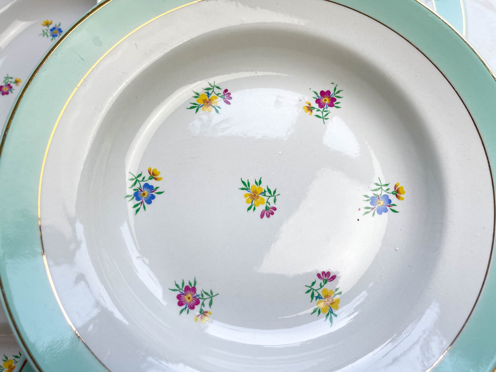 7 Assiettes creuses porcelaine vintage blanche verte fleurie LUNEVILLE 1950s