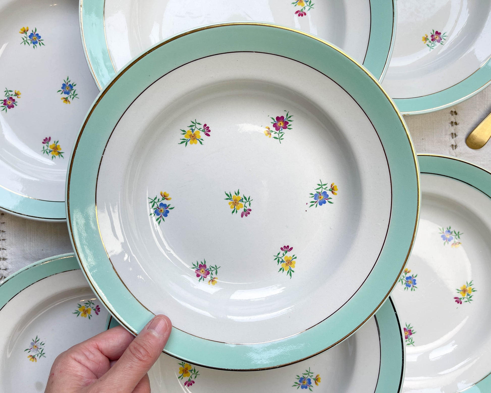 7 Assiettes creuses porcelaine vintage blanche verte fleurie LUNEVILLE 1950s