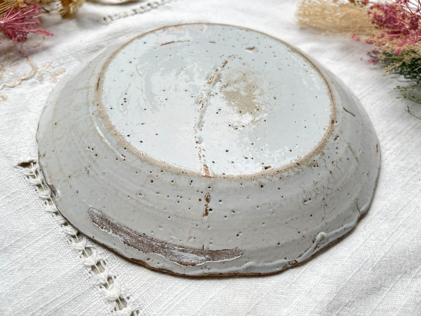 Ancienne Assiette Faïence Française XVIIIème NEVERS motif fleuri