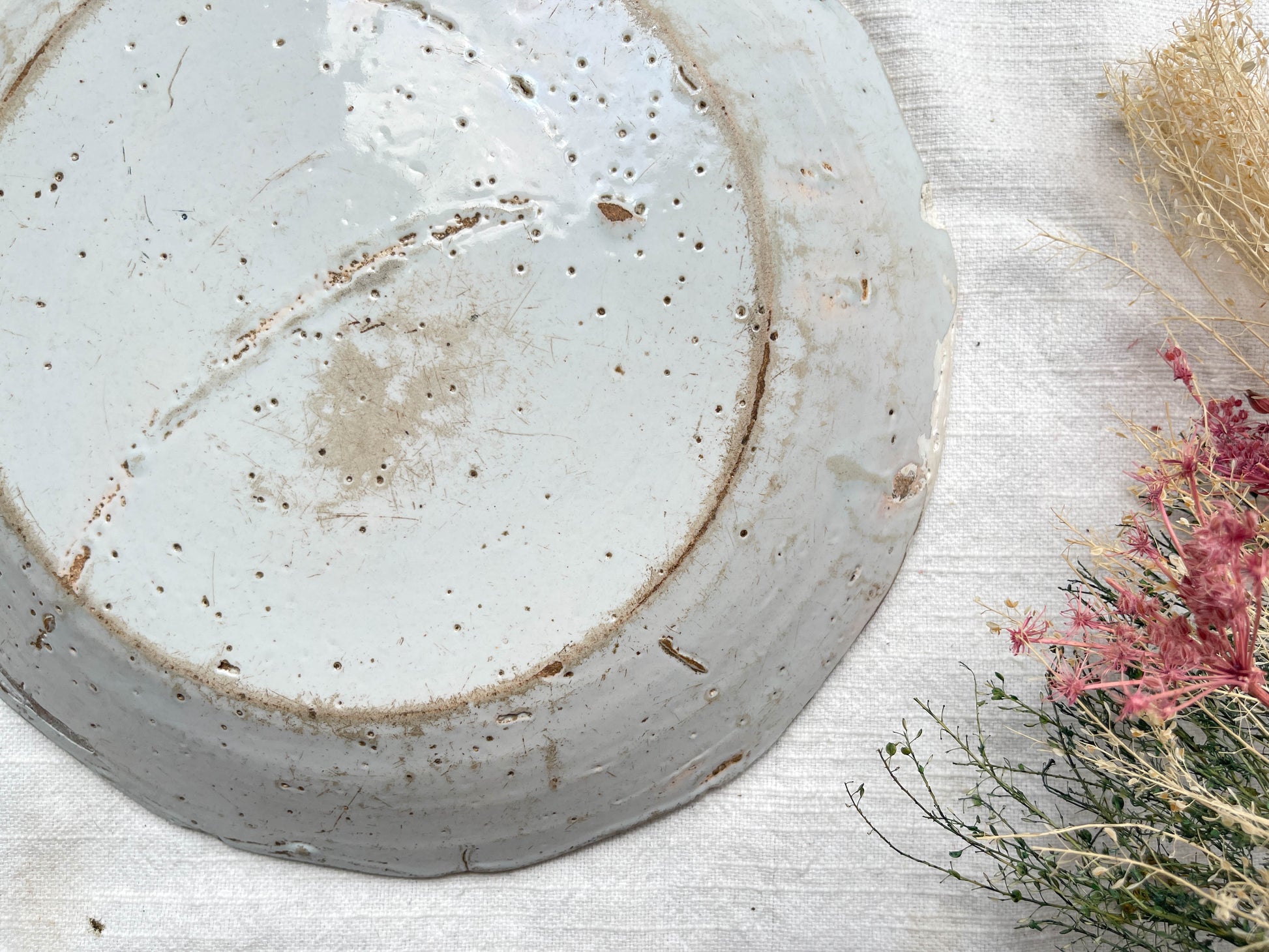 Ancienne Assiette Faïence Française XVIIIème NEVERS motif fleuri