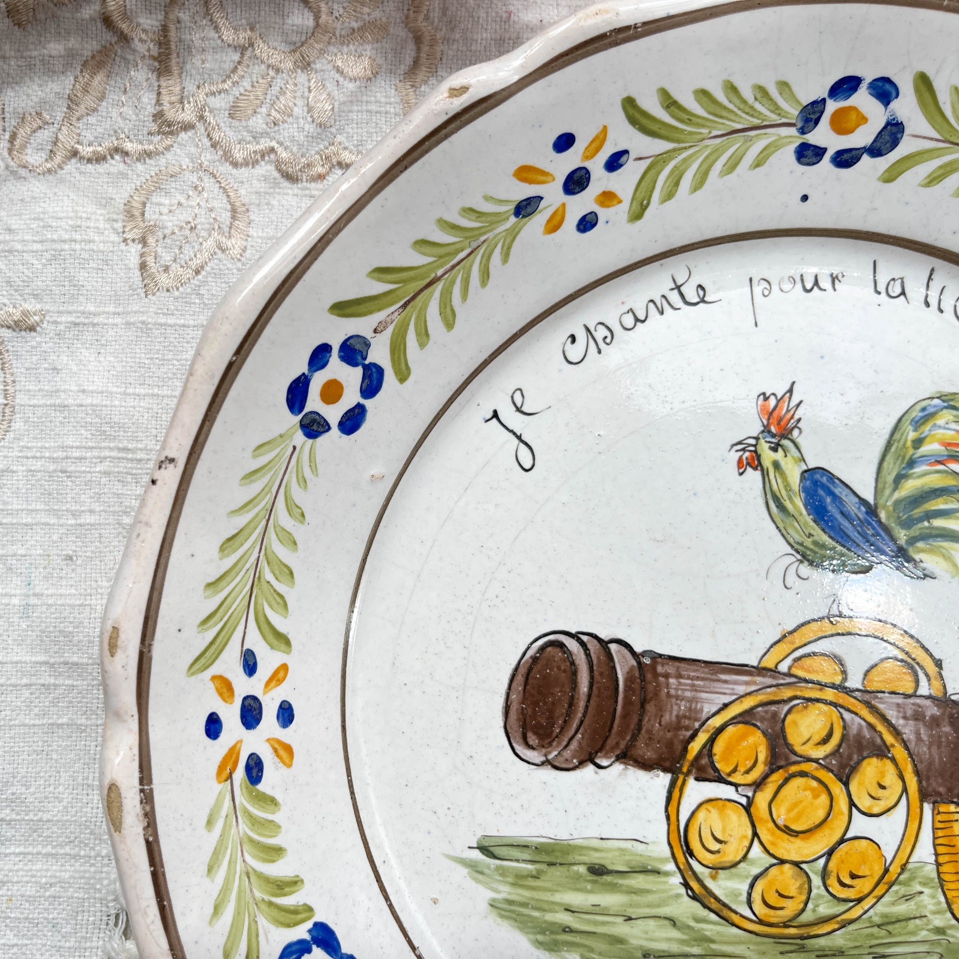 Ancienne assiette Faïence Française Coq révolutionnaire "Je chante pour la liberté 1791" Nevers XIXème