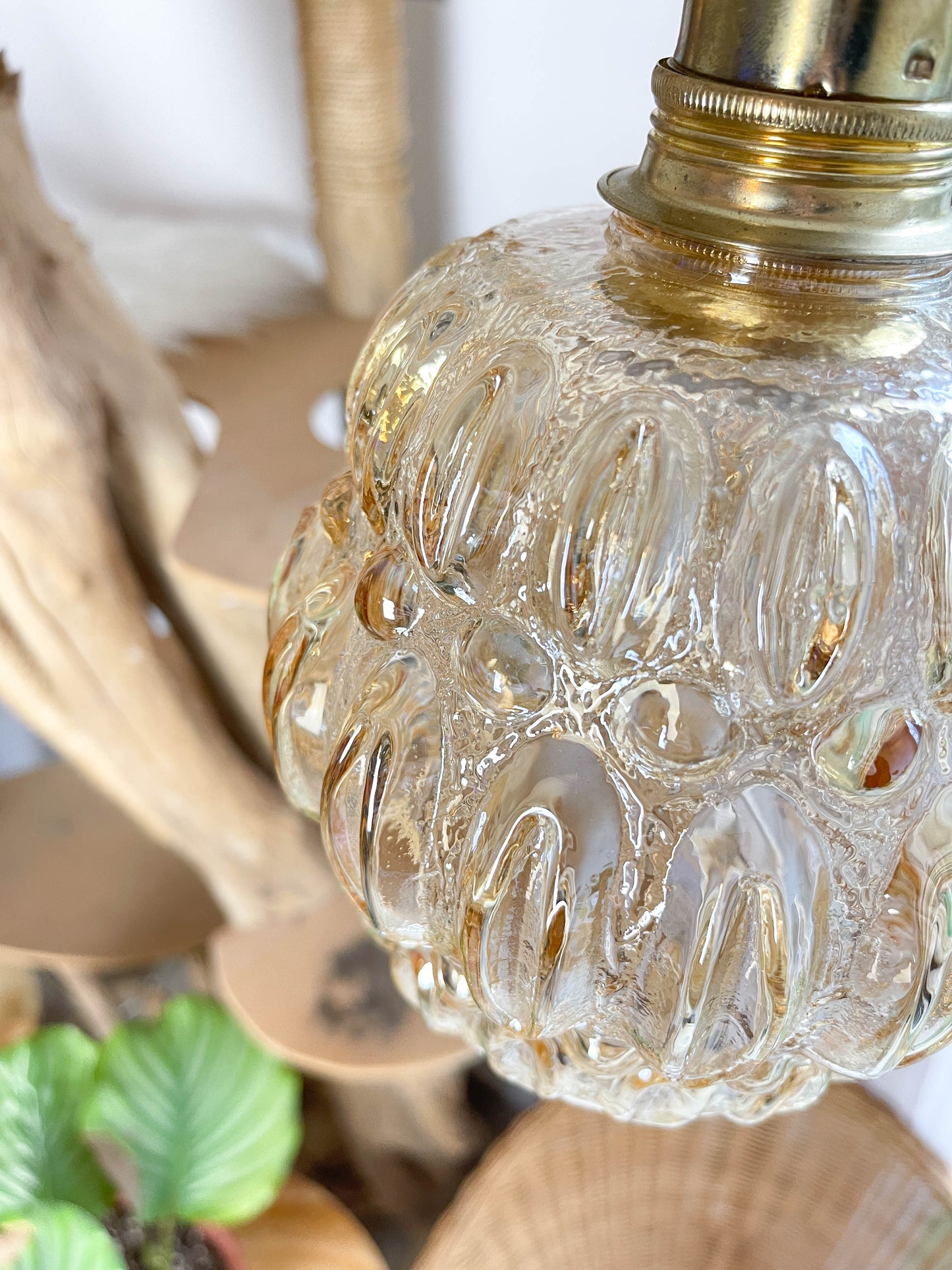 Baladeuse globe vintage en verre bullé irisé personnalisable