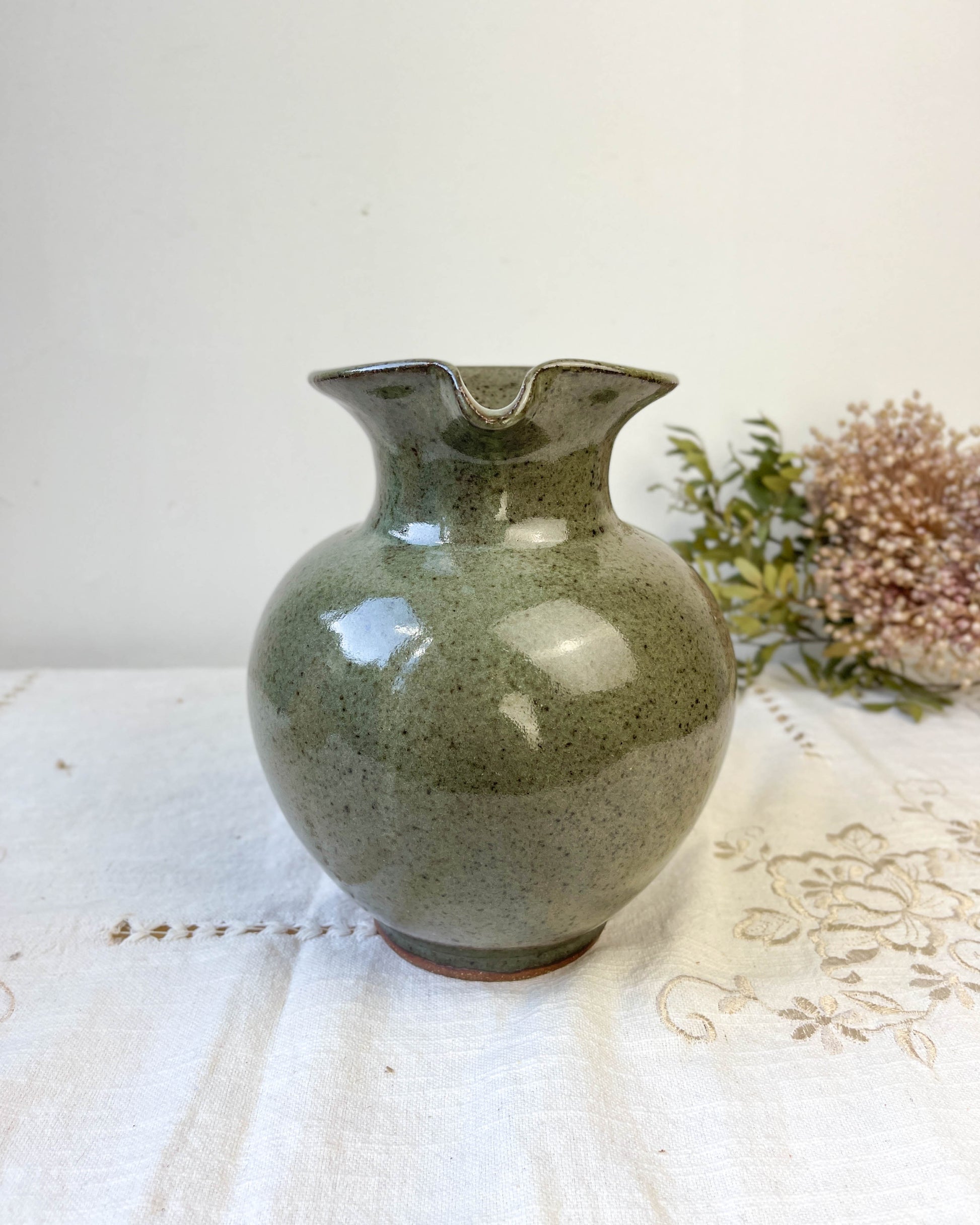 Carafe vintage en grès gris/vert style art déco