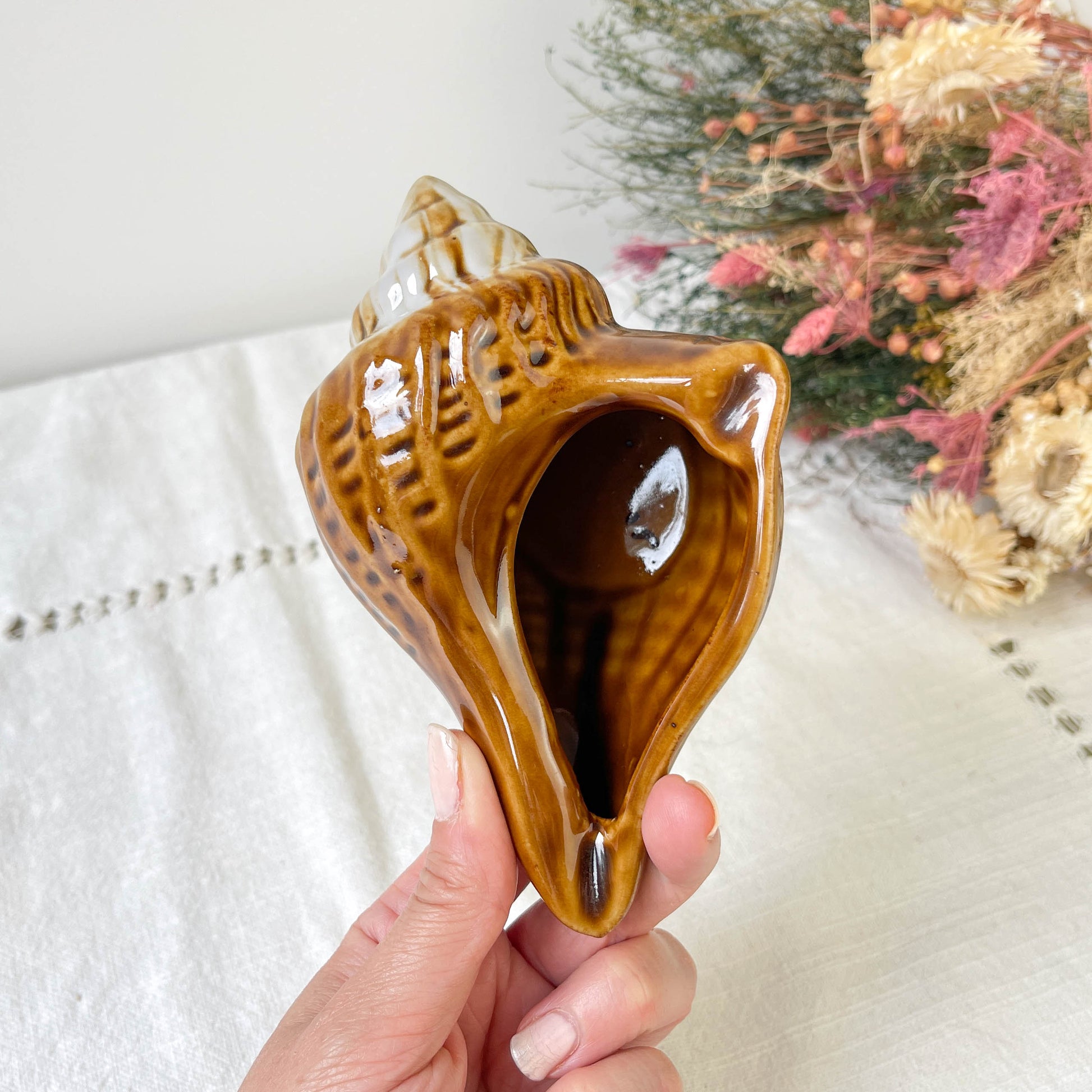Cendrier en céramique coquillage vintage Année 50
