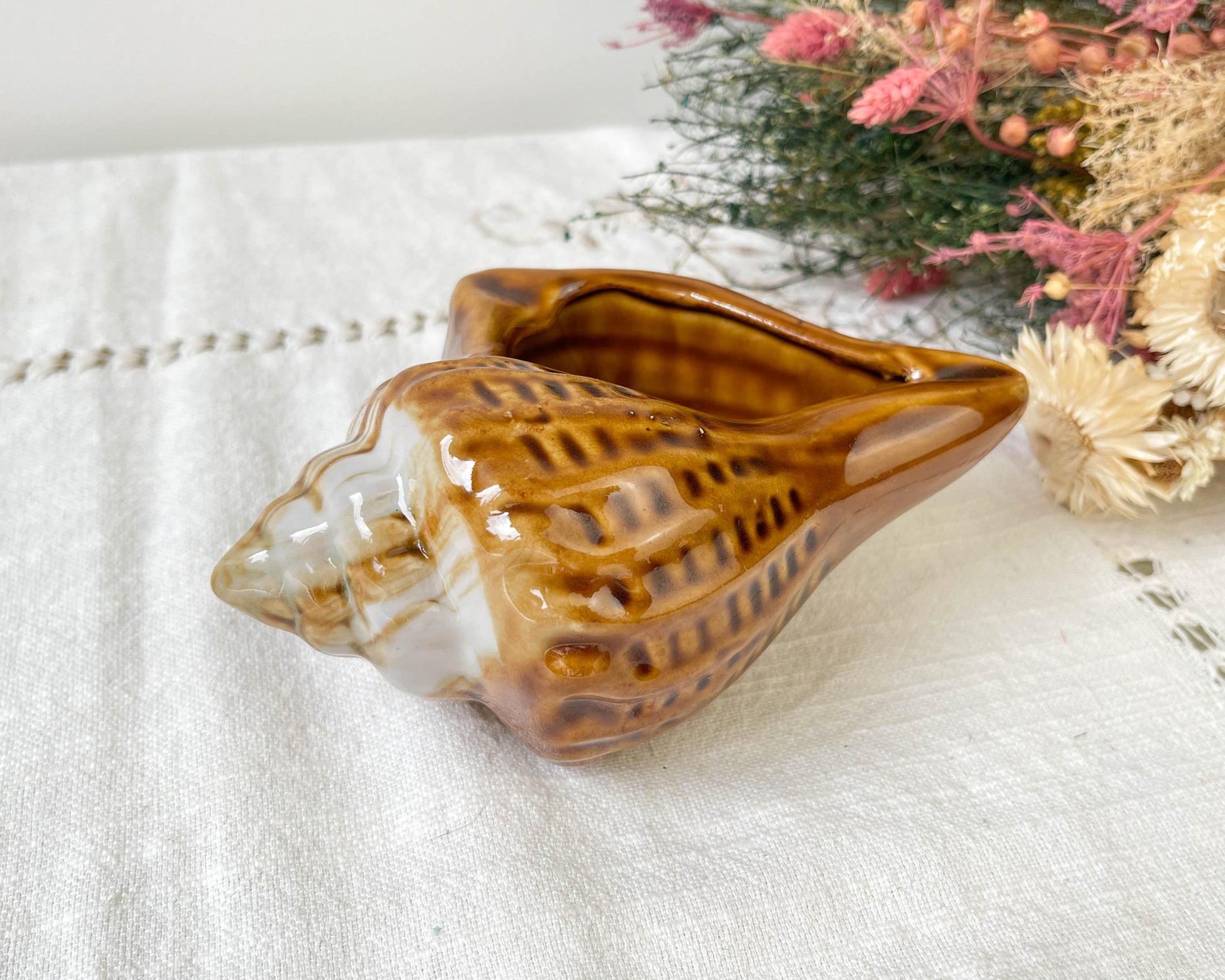 Cendrier en céramique coquillage vintage Année 50