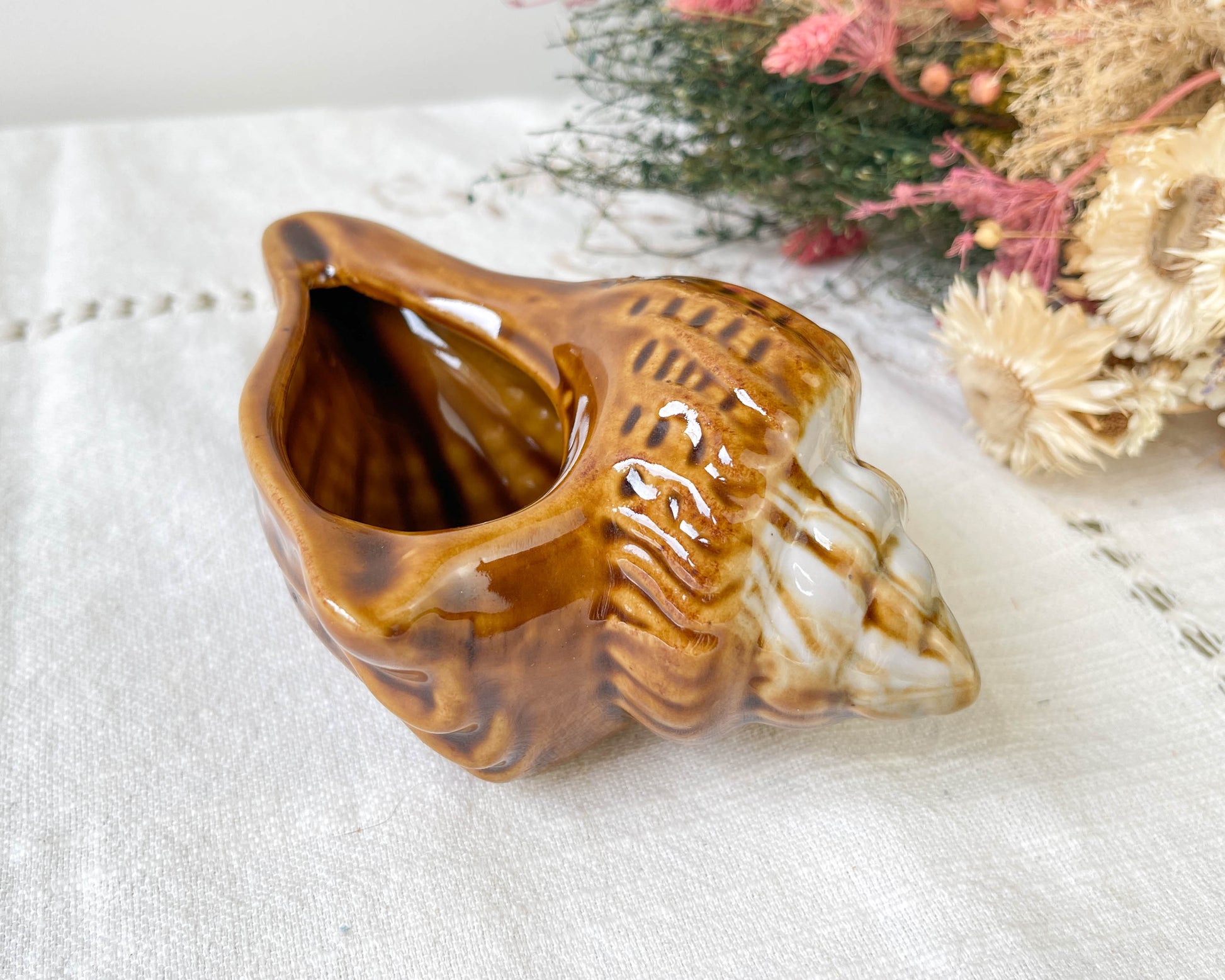 Cendrier en céramique coquillage vintage Année 50