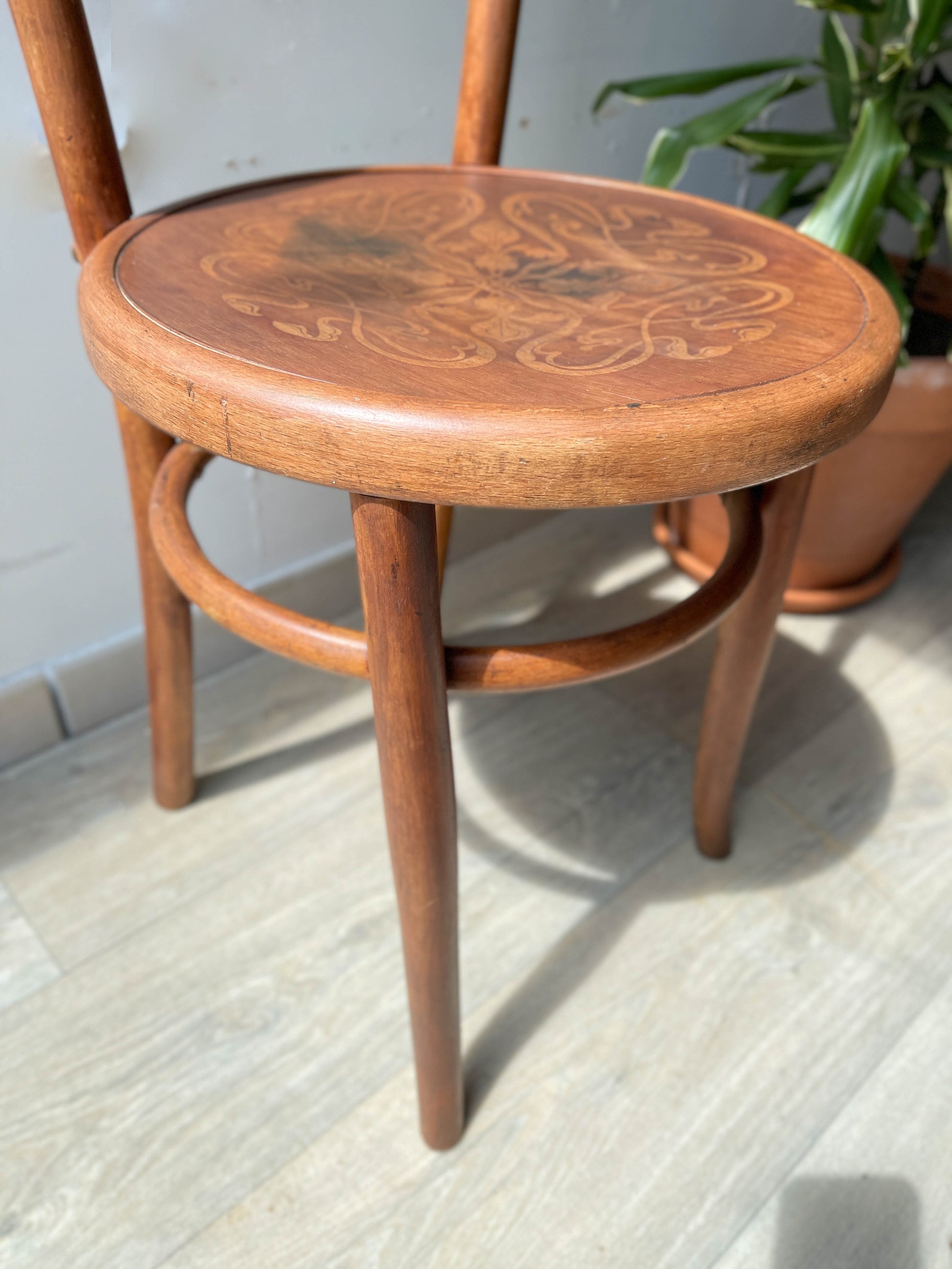 Chaise bistrot Fischel gravée, 1920