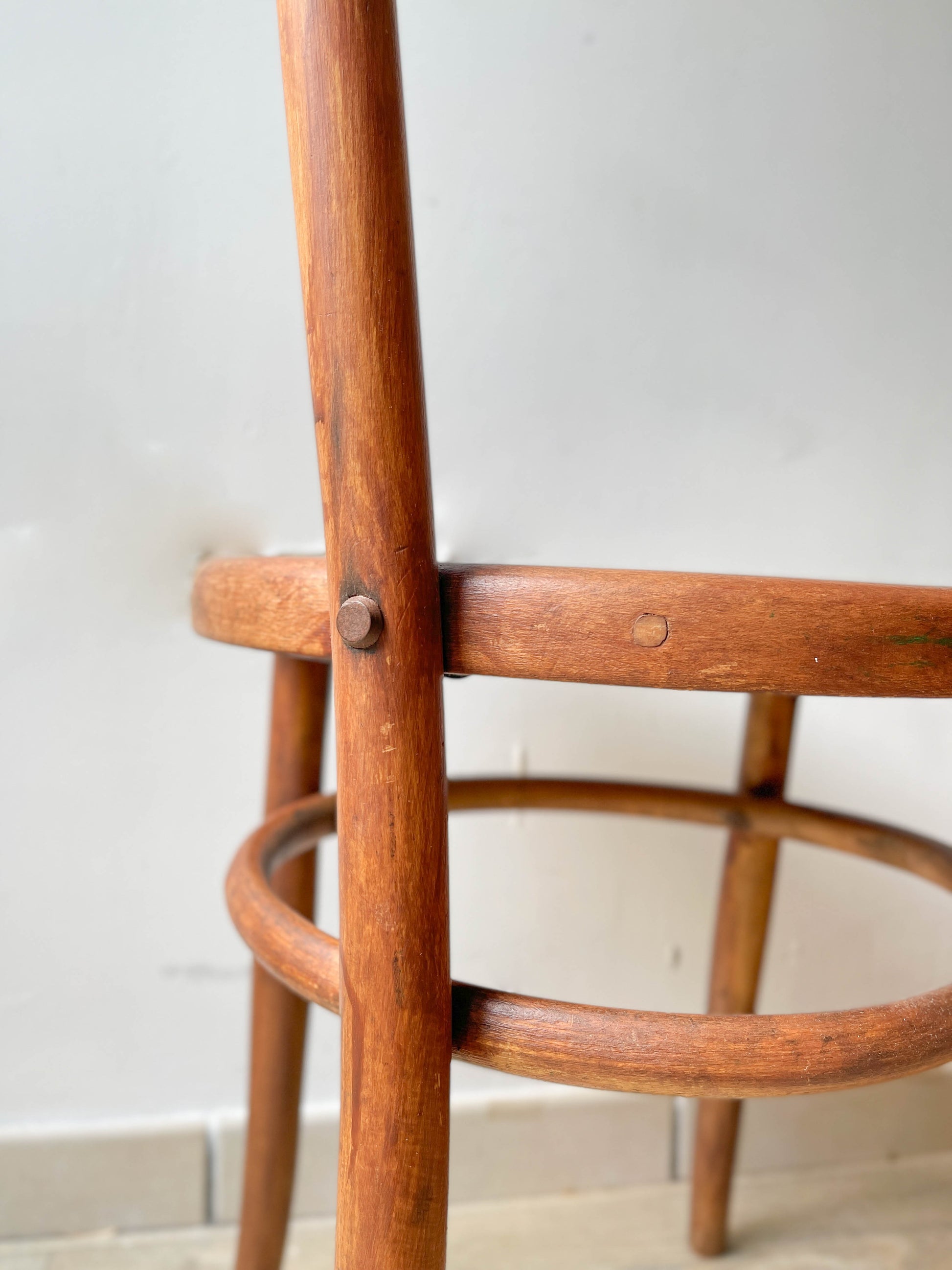 Chaise bistrot Fischel gravée, 1920