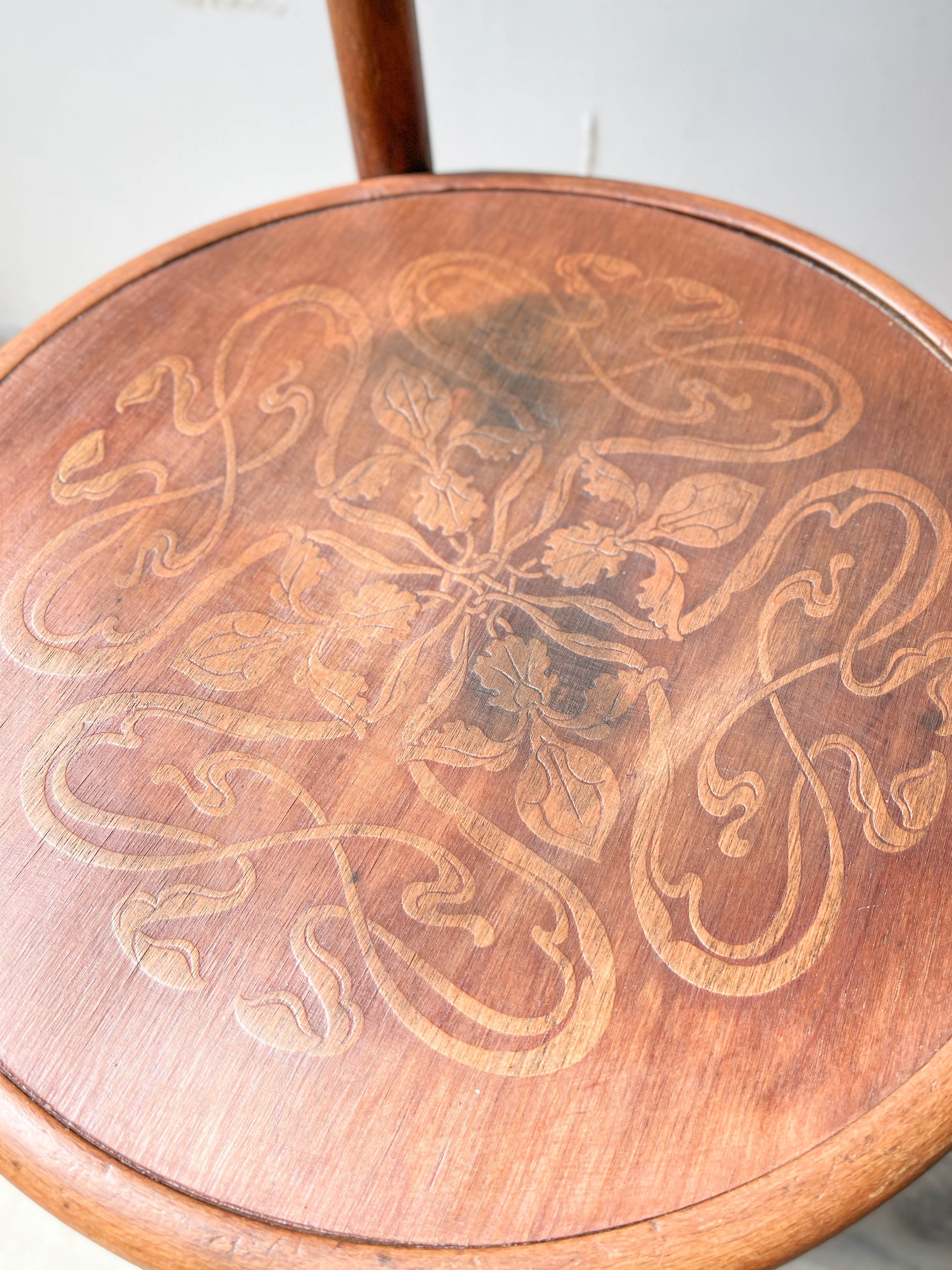 Chaise bistrot Fischel gravée, 1920
