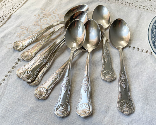 10 Cuillères à soupe vintage en métal style Rocaille