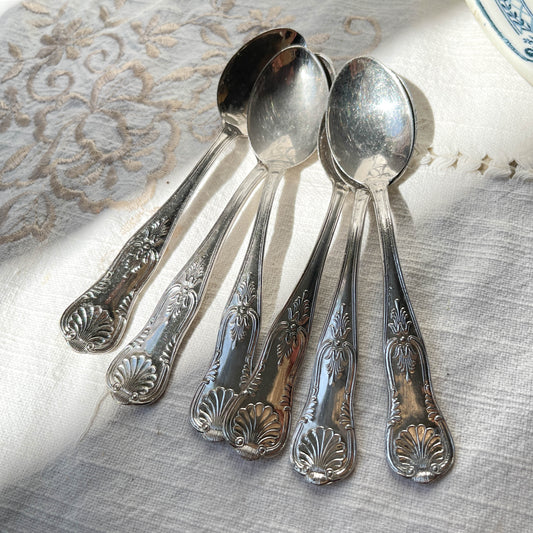 6 Petites Cuillères vintage style Rocaille