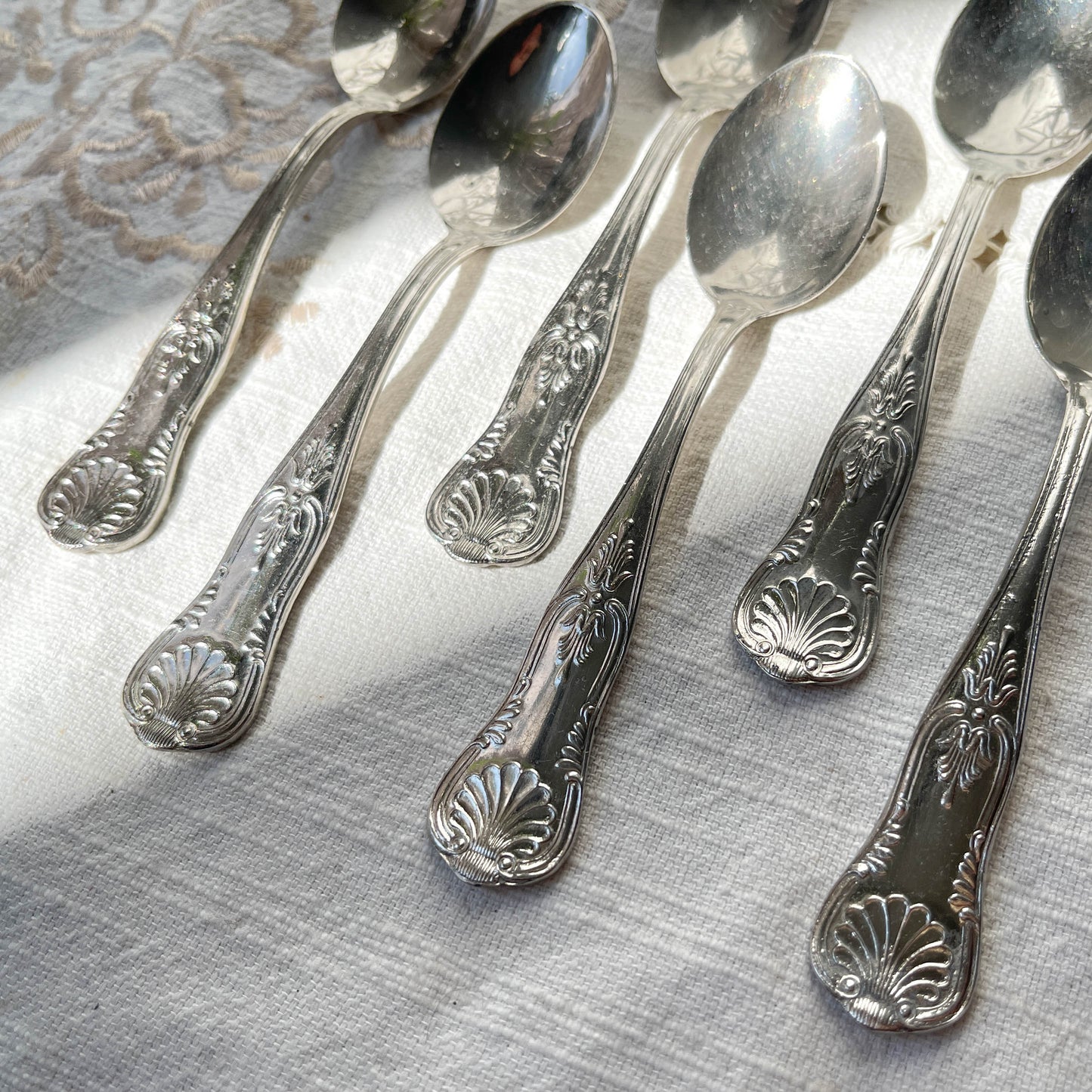 6 Petites Cuillères vintage style Rocaille
