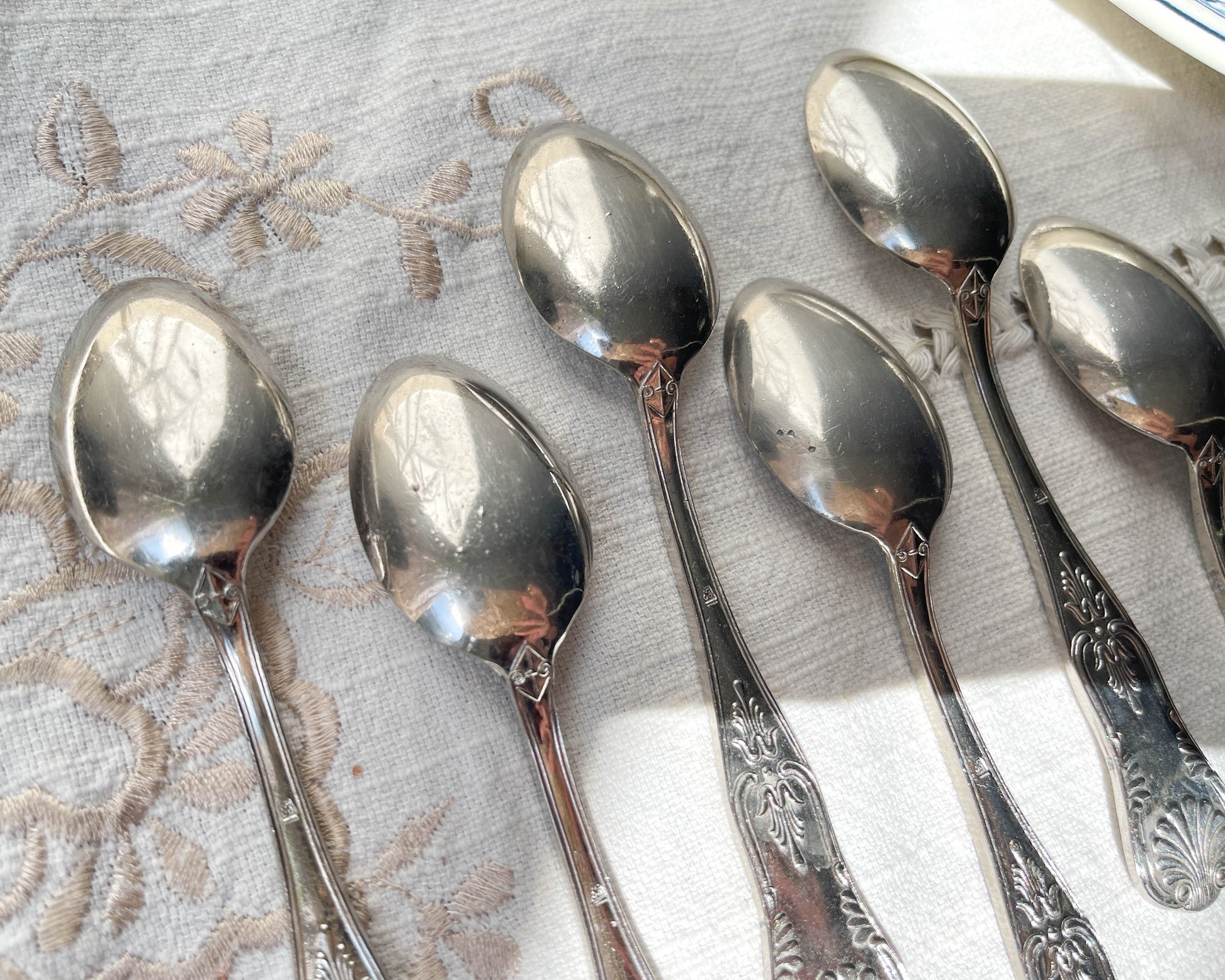 6 Petites Cuillères vintage style Rocaille