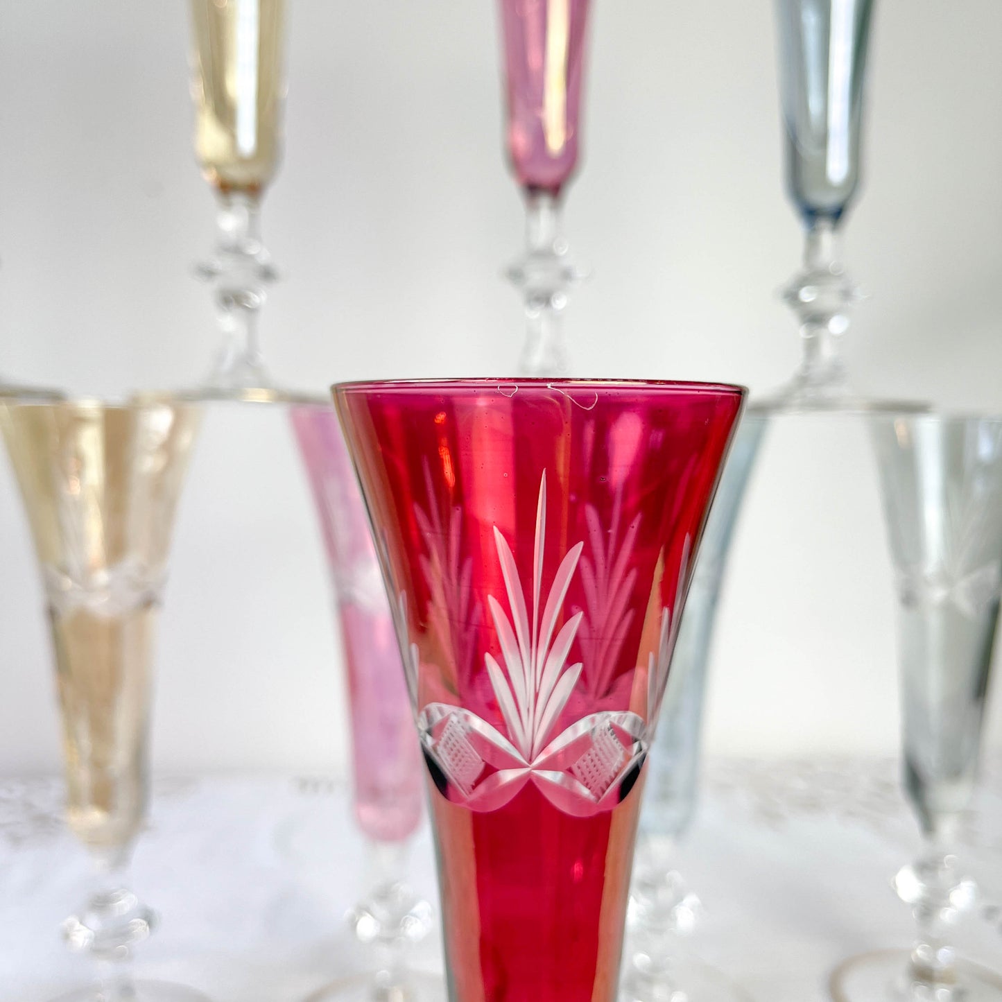 10 Flûtes à champagne cristal ciselé coloré vintage