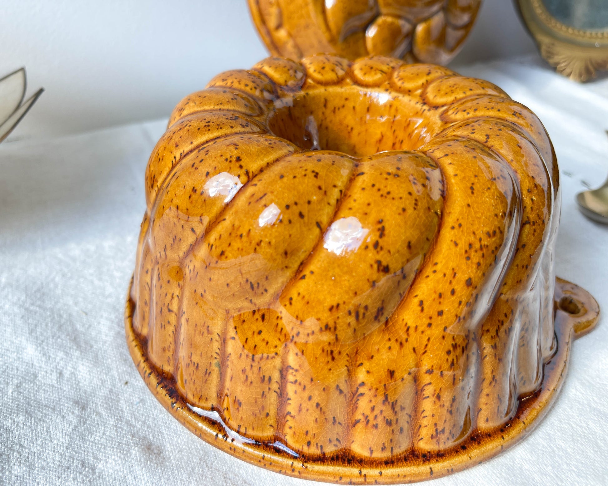 Moule a kouglof céramique moucheté 1950