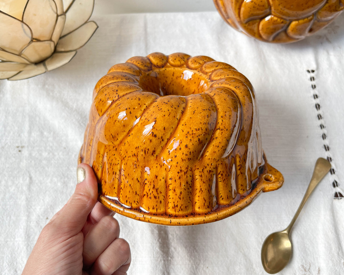 Moule a kouglof céramique moucheté 1950