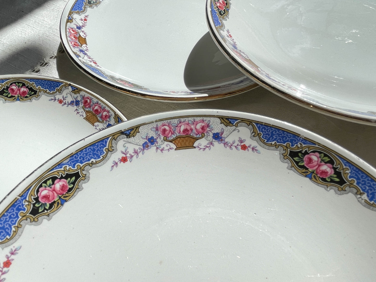 5 Small vintage French DIGOIN SARREGUEMINES flowered plates 1950
