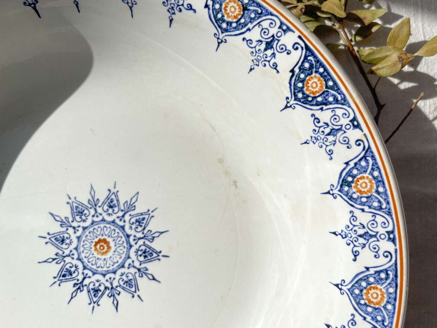Plat creux vintage Terre de fer St Amand modèle "6014" Made in France